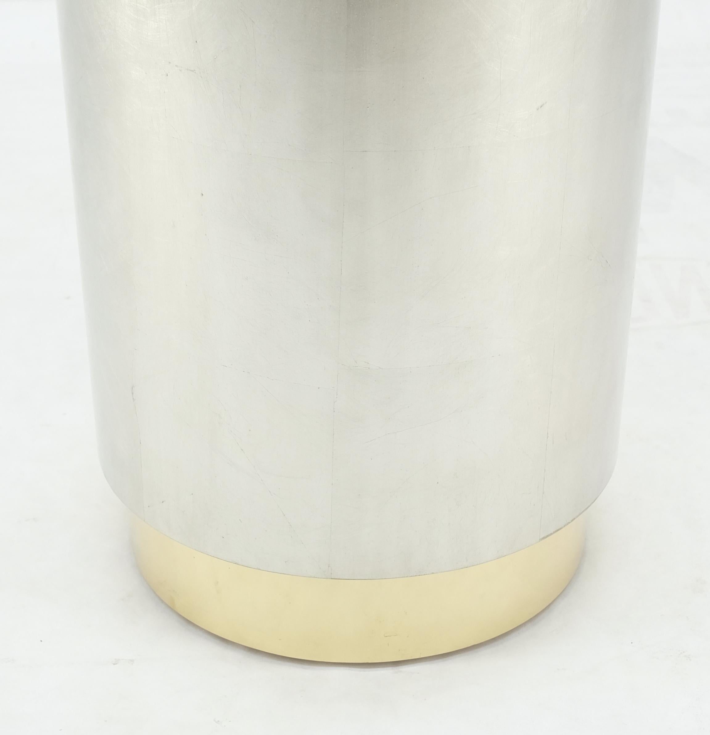 Silver Leaf Gilt Round Cylinder Shape Lighted Pedestal Floor Lamp MINT! For Sale 1