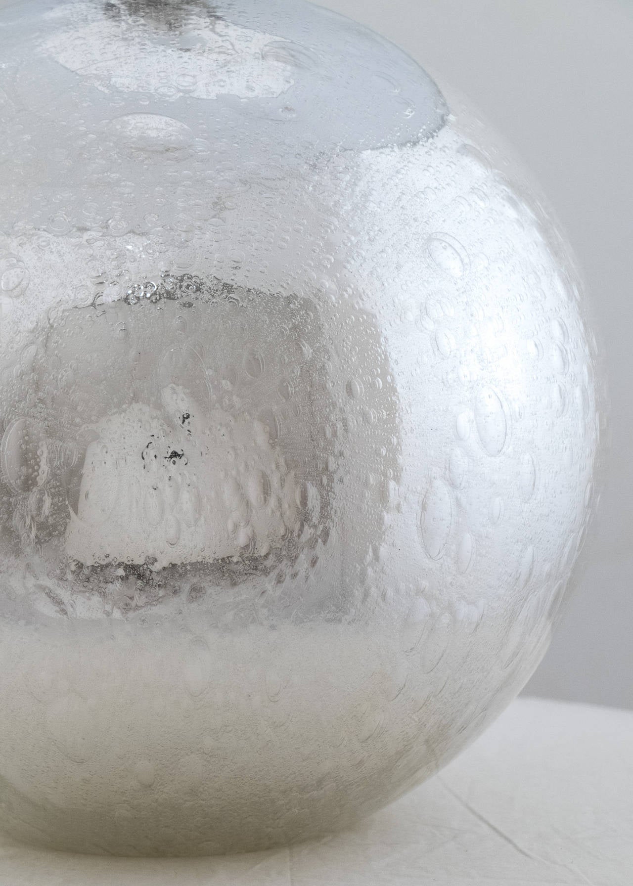 Blattsilber Murano „Pulegoso“ Glaskugellampen (21. Jahrhundert und zeitgenössisch) im Angebot