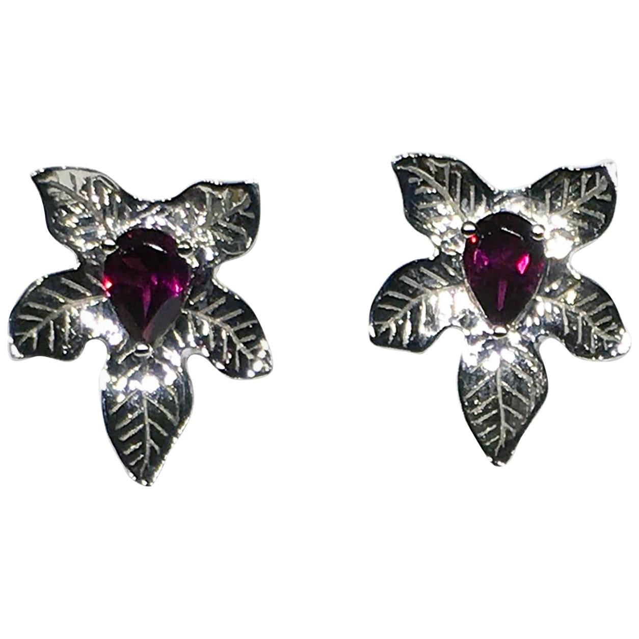 Rhodolite Garnet Silver Leaf Stud Earrings  For Sale