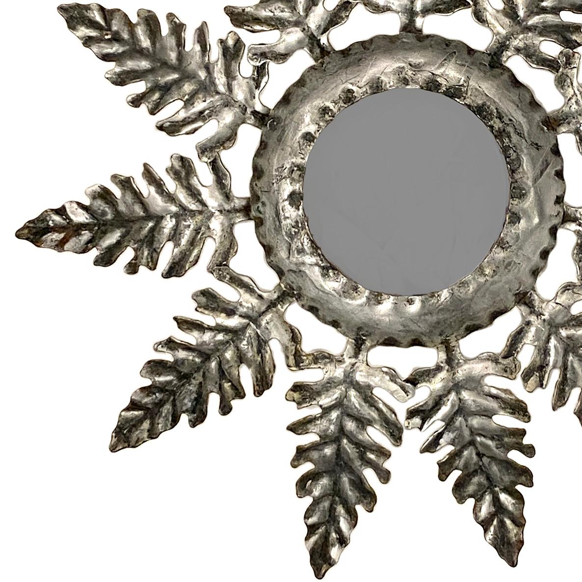 Silver Leaf Sunburst Light Fixture In Good Condition For Sale In New York, NY