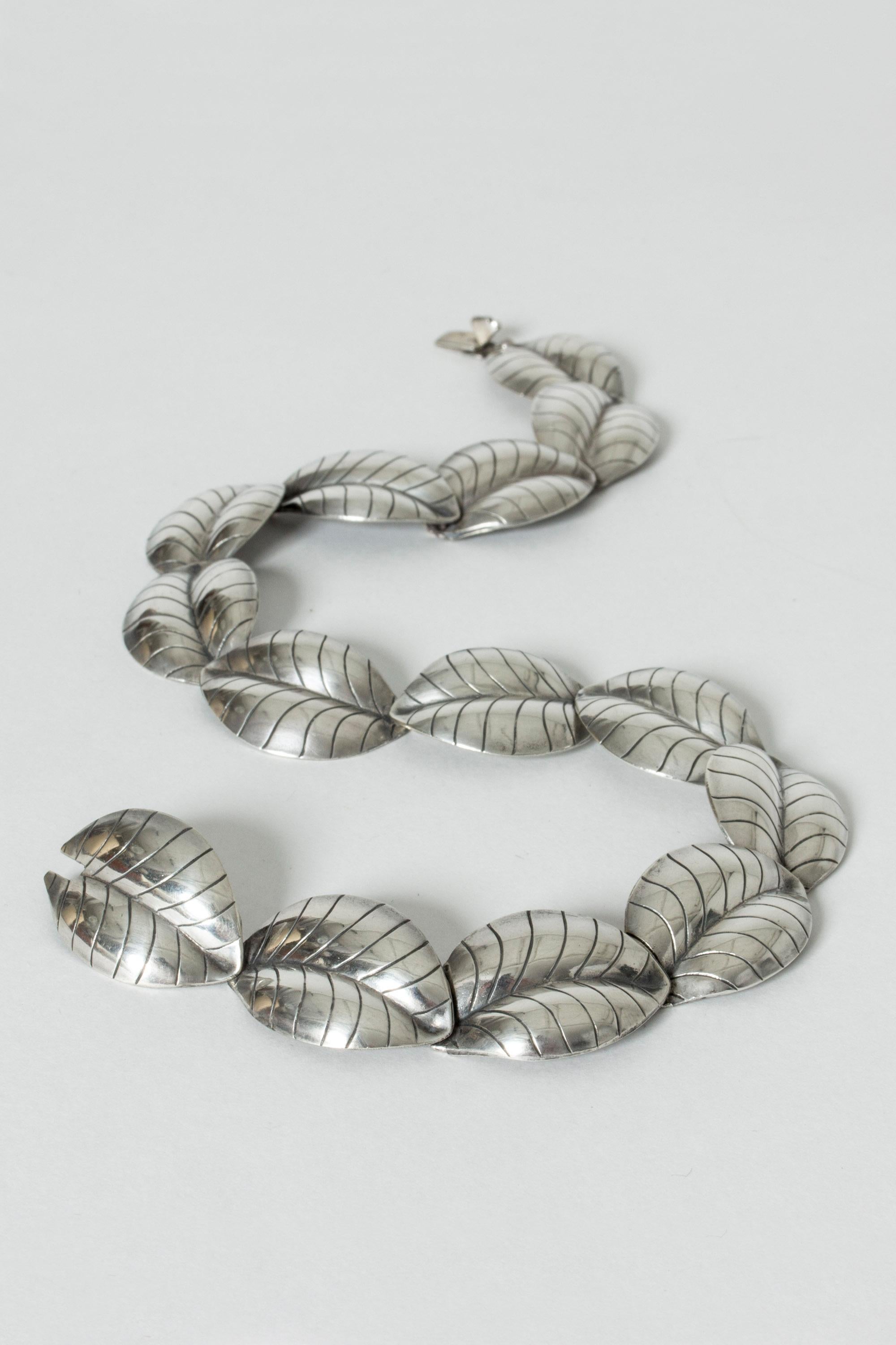Women's or Men's Vintage Scandinavian Modernist Midcentury silver collier, Sweden, 1957 For Sale