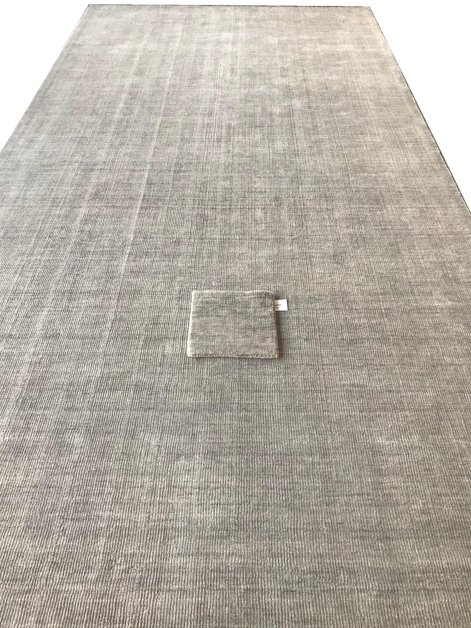 Contemporary Silver Light Gray Textural Bamboo Silk Hand Woven Rug For Sale