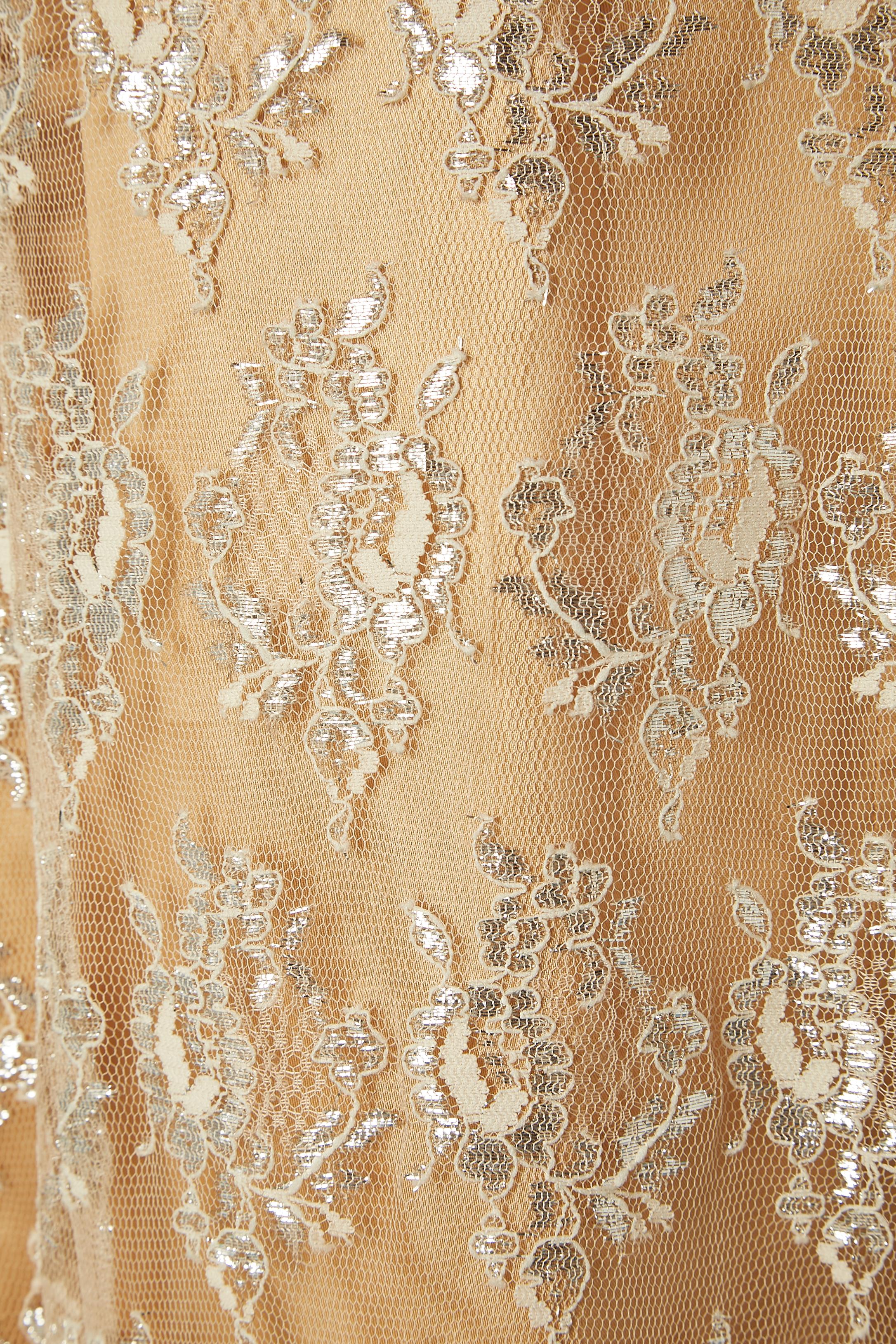 Silver lurex lace evening dress with beads and sequins embroideries In Excellent Condition For Sale In Saint-Ouen-Sur-Seine, FR
