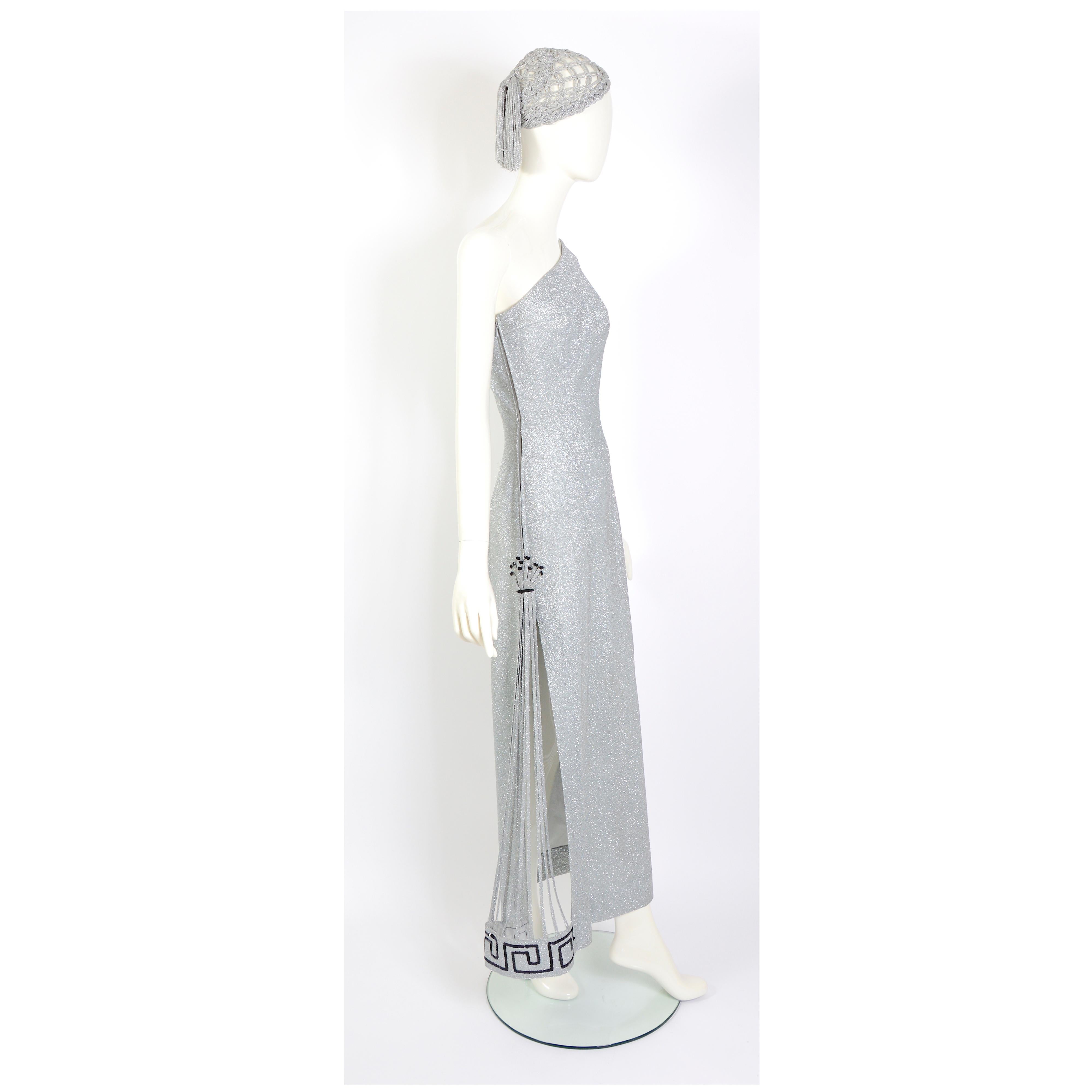 Silver lurex one sleeve vintage 1960s in the style of Pierre Cardin party dress  In Good Condition In Antwerp, BE