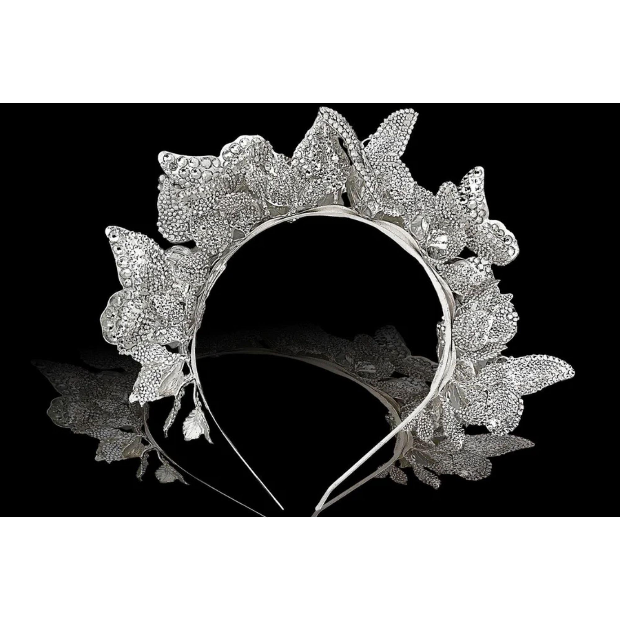 Mariah-Schmetterlingskopf aus Silber in Silber im Zustand „Neu“ im Angebot in Miami Beach, FL