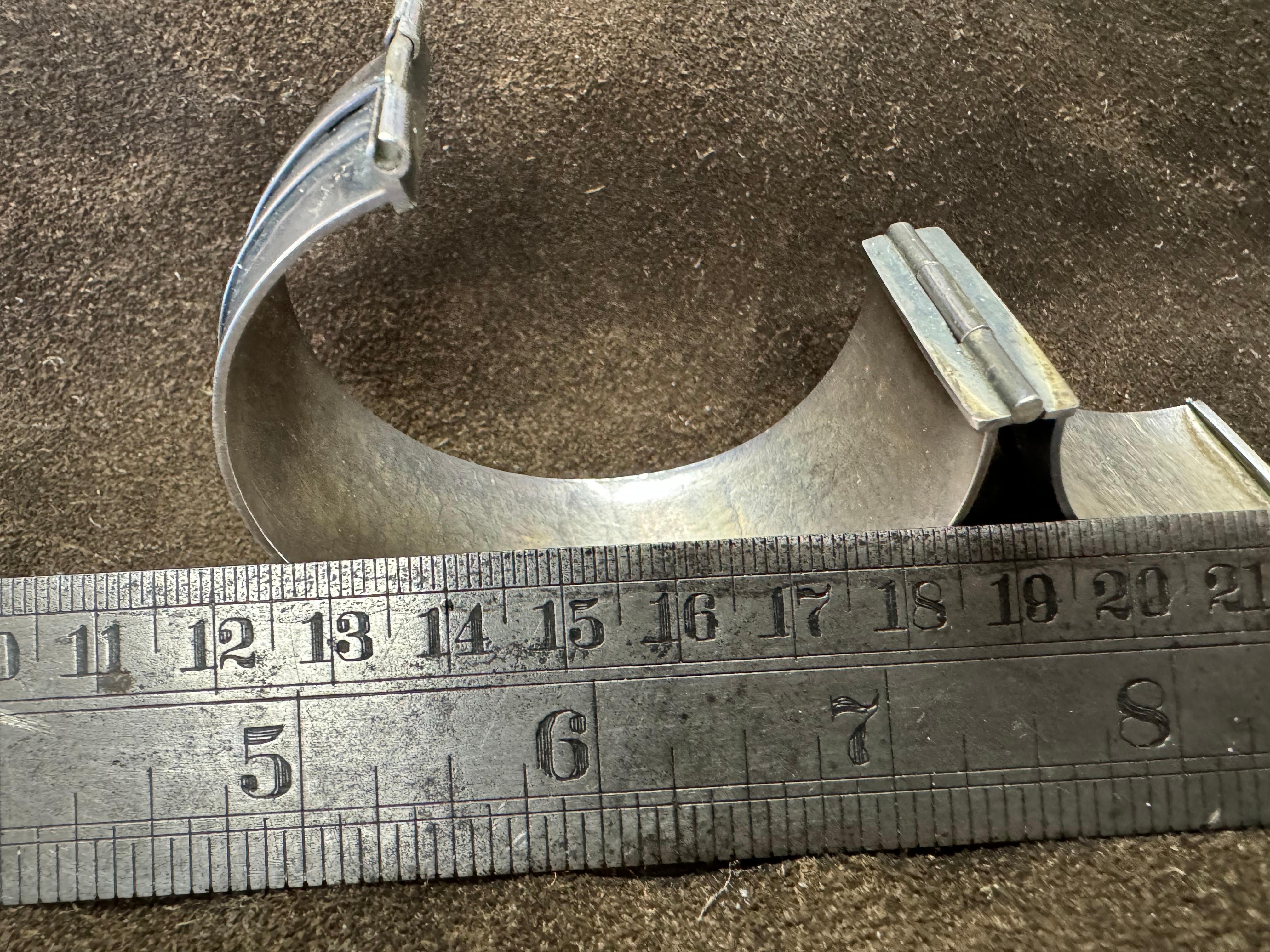 Pulsera de plata maciza 1963 Fabricada en 1963 en Tampere, Finlandia. en venta 2