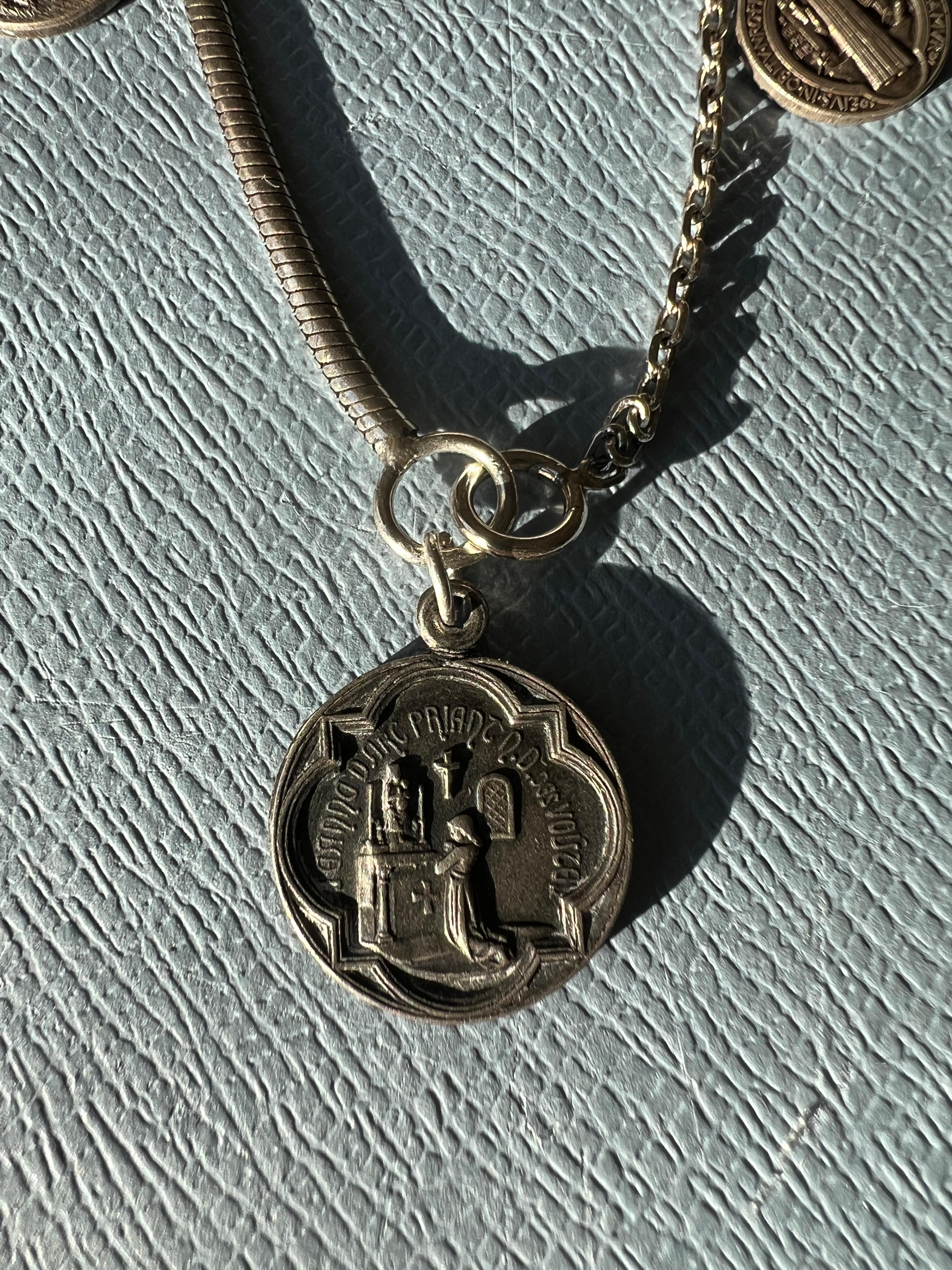 Silber Medaillon Kette Halskette Joan of Arc Religiös Damen