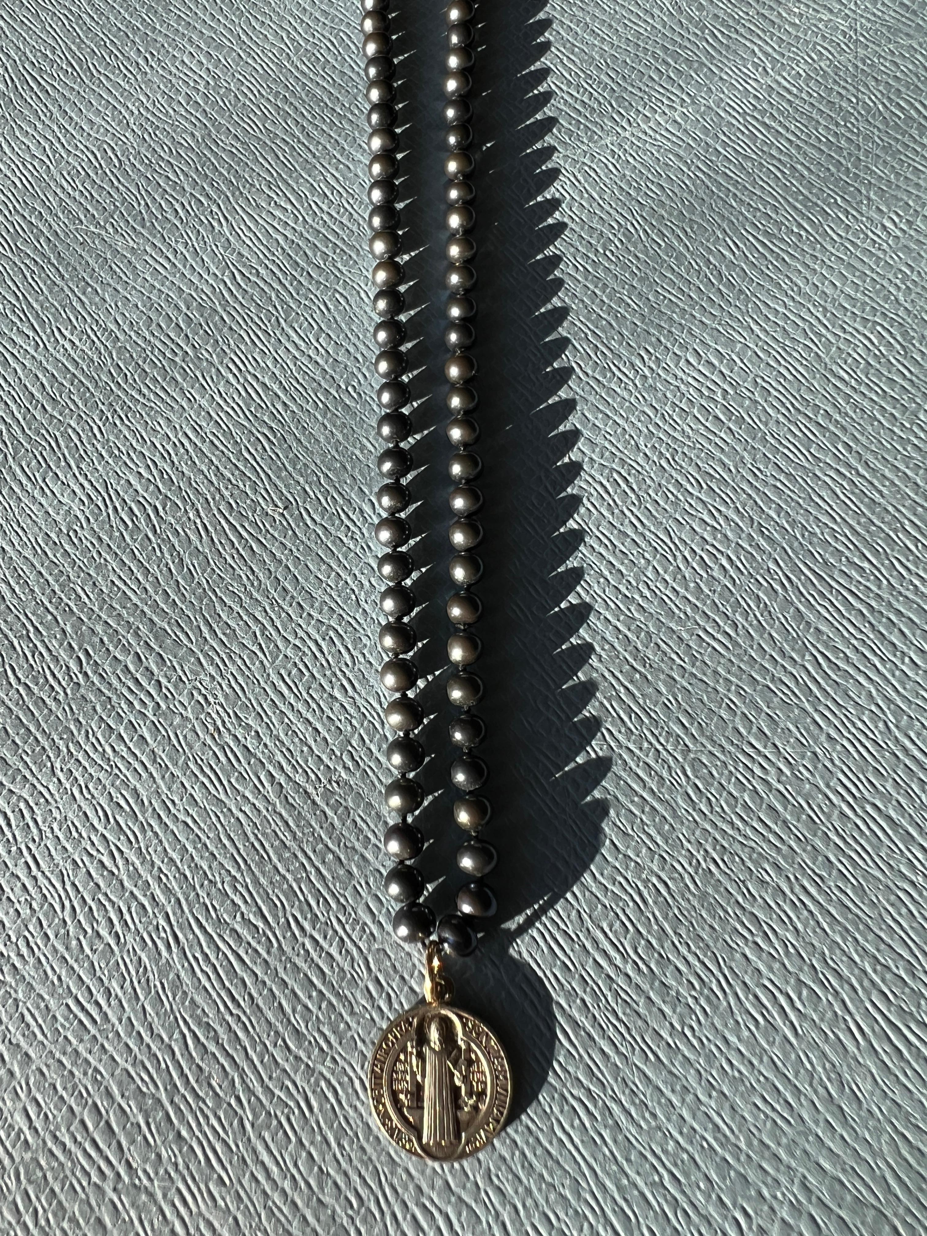 Women's Medal Necklace Black Pearl Cross Bead Choker