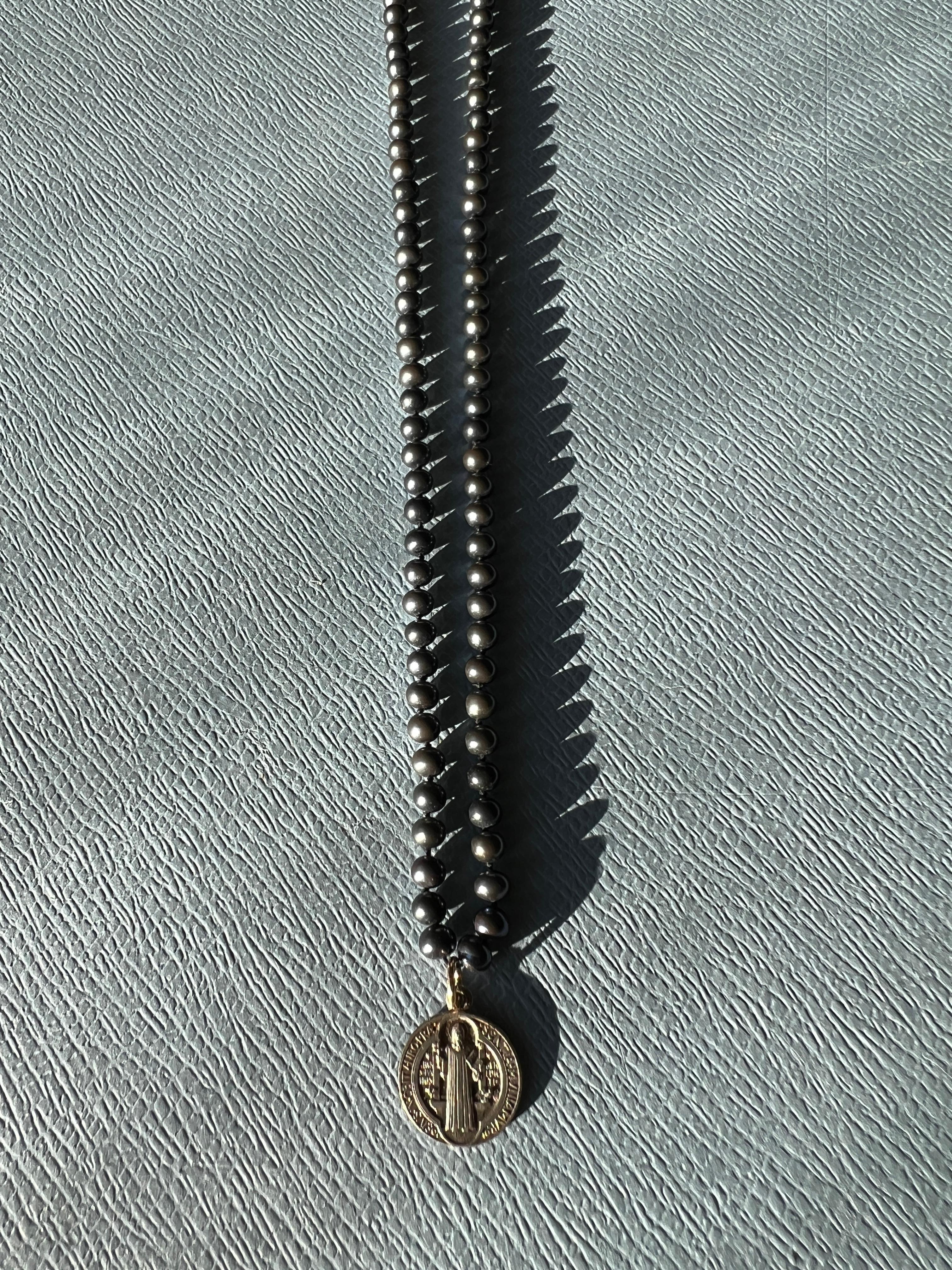 Medal Necklace Black Pearl Cross Bead Choker 1