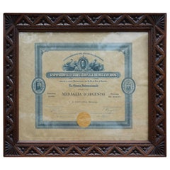 Document de la médaille d'argent de l'exposition universelle de Milan 1906 dans un cadre Arts and Crafts