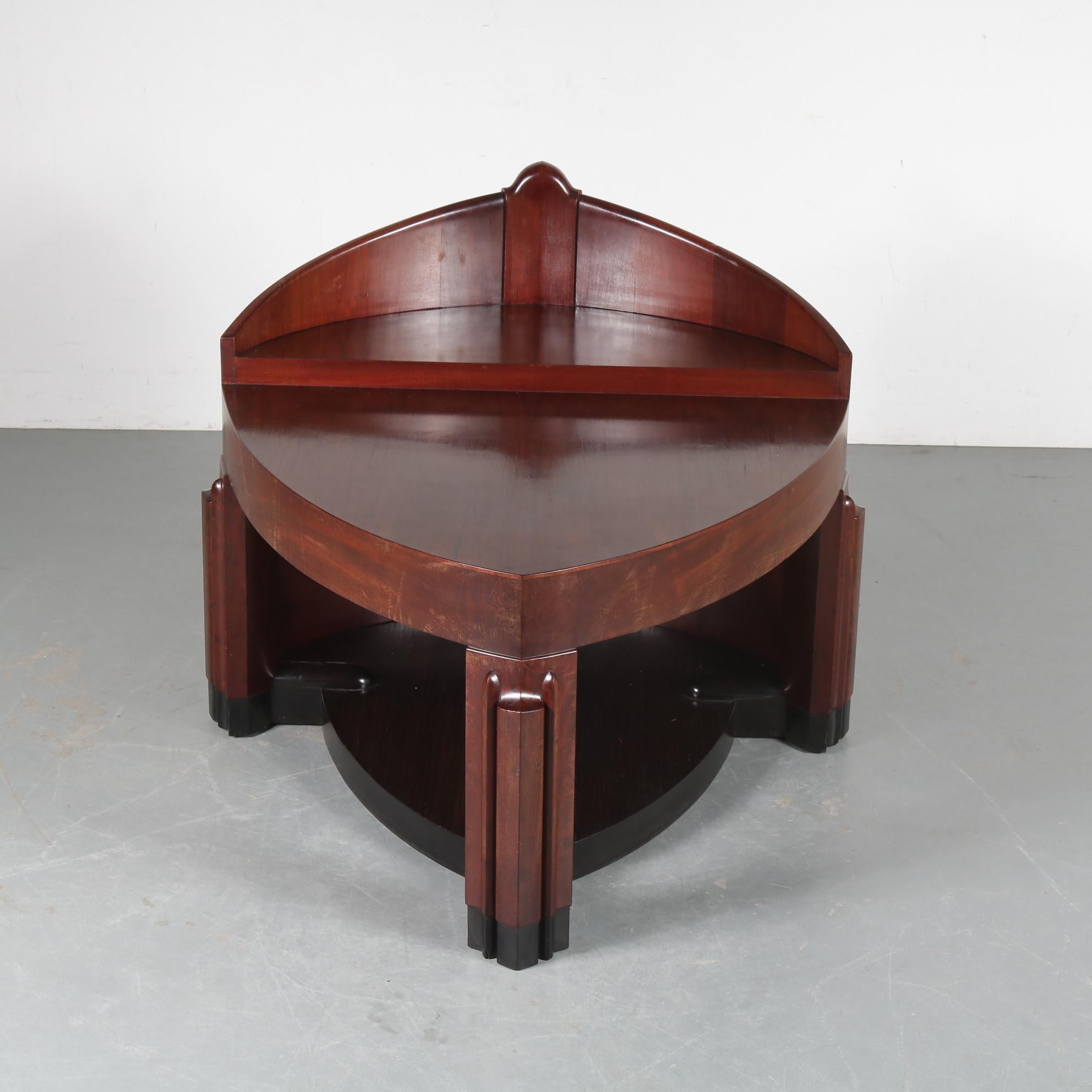 Silver Medal Hall Table by Harry Dreesen, France, 1925 In Good Condition In Amsterdam, NL