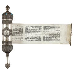 Silberne Silber Megillah mit filigranem Werk von Bezalel Academy