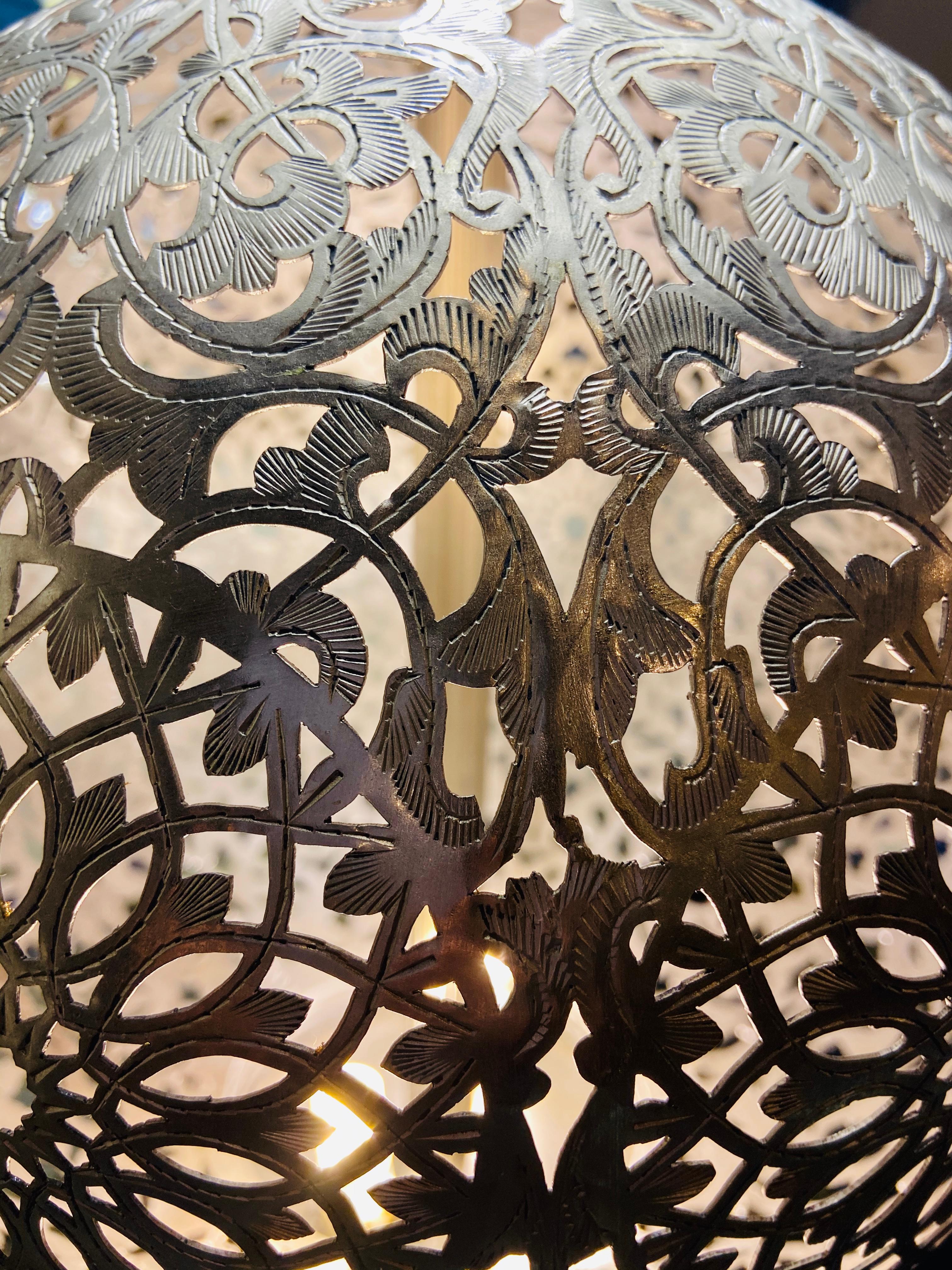 Silver Brass Filigree Moroccan Table Lamp, with Bottom and Upper Lights, a Pair In Good Condition In Plainview, NY