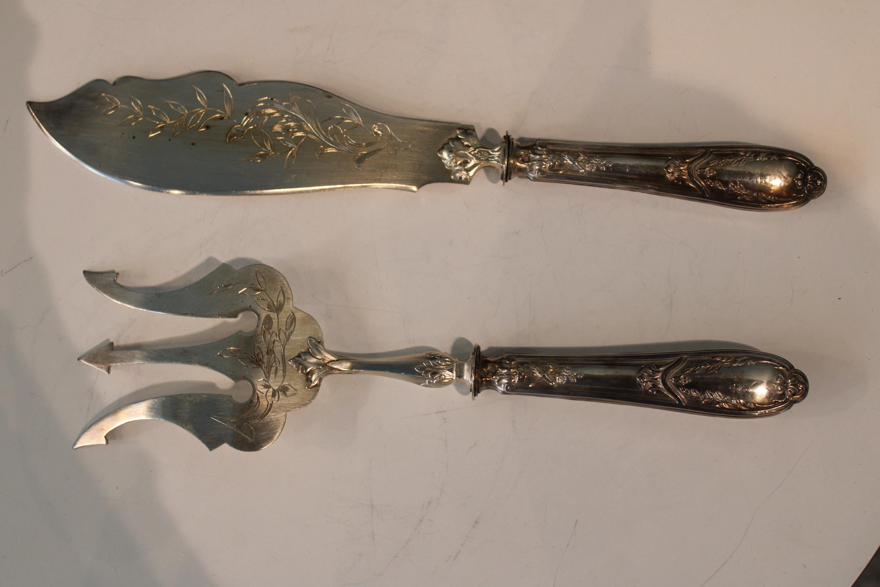 19th Century Silver metal fish cutlery in their box For Sale