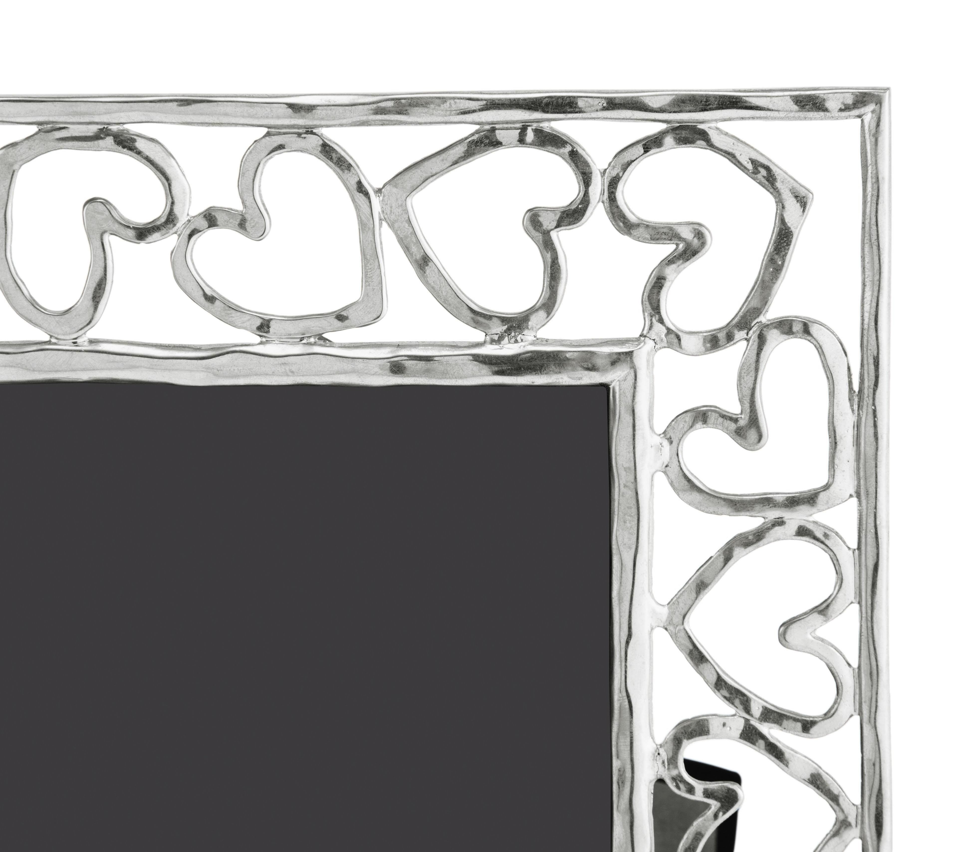 Marco de Fotos Corazón de Metal Plateado, Modelo Mediano. Moderno en venta