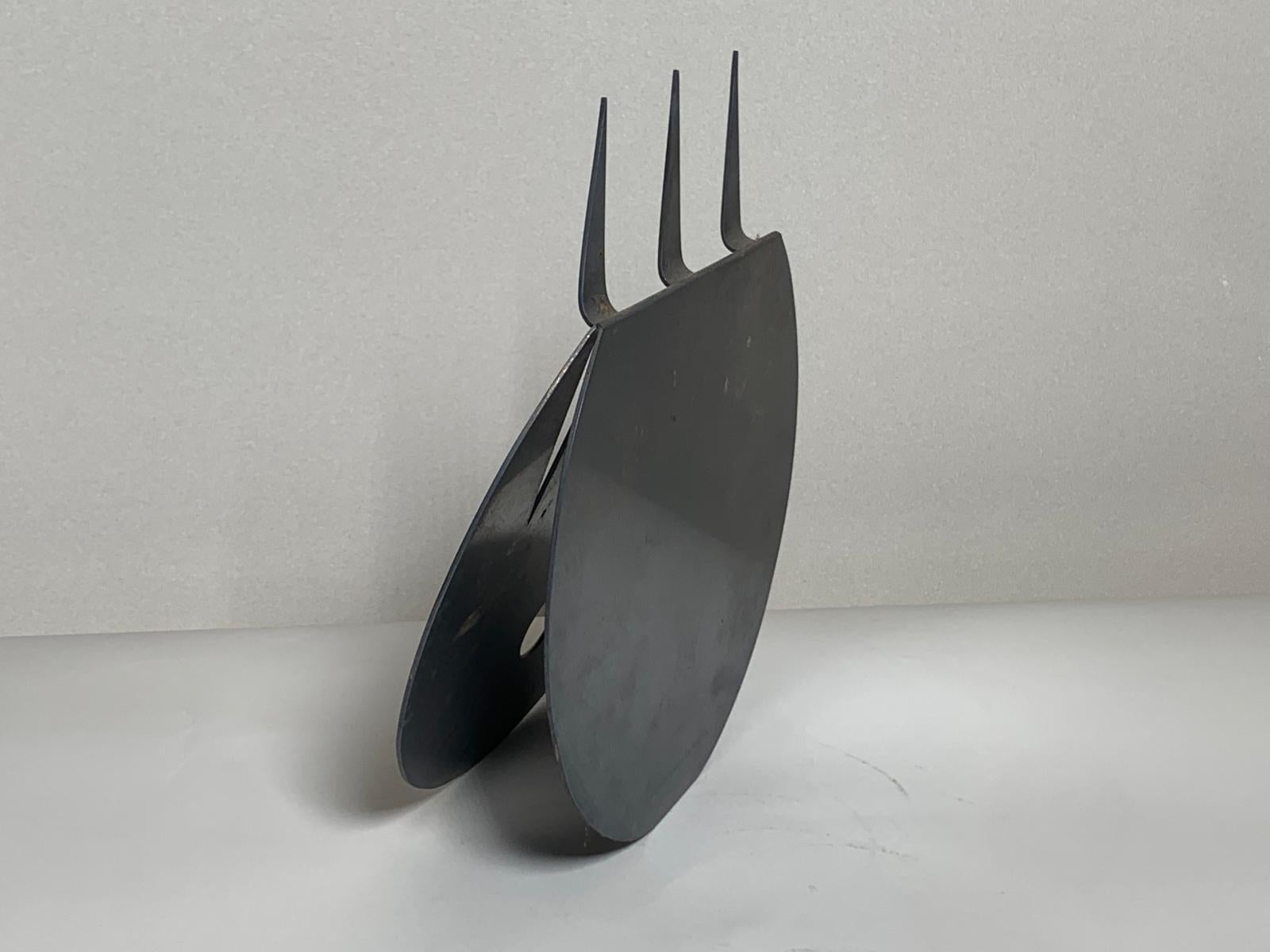 Escultura de metal plateado Modelo Diavolo de Gio Ponti para Sabbatini Plateado en venta