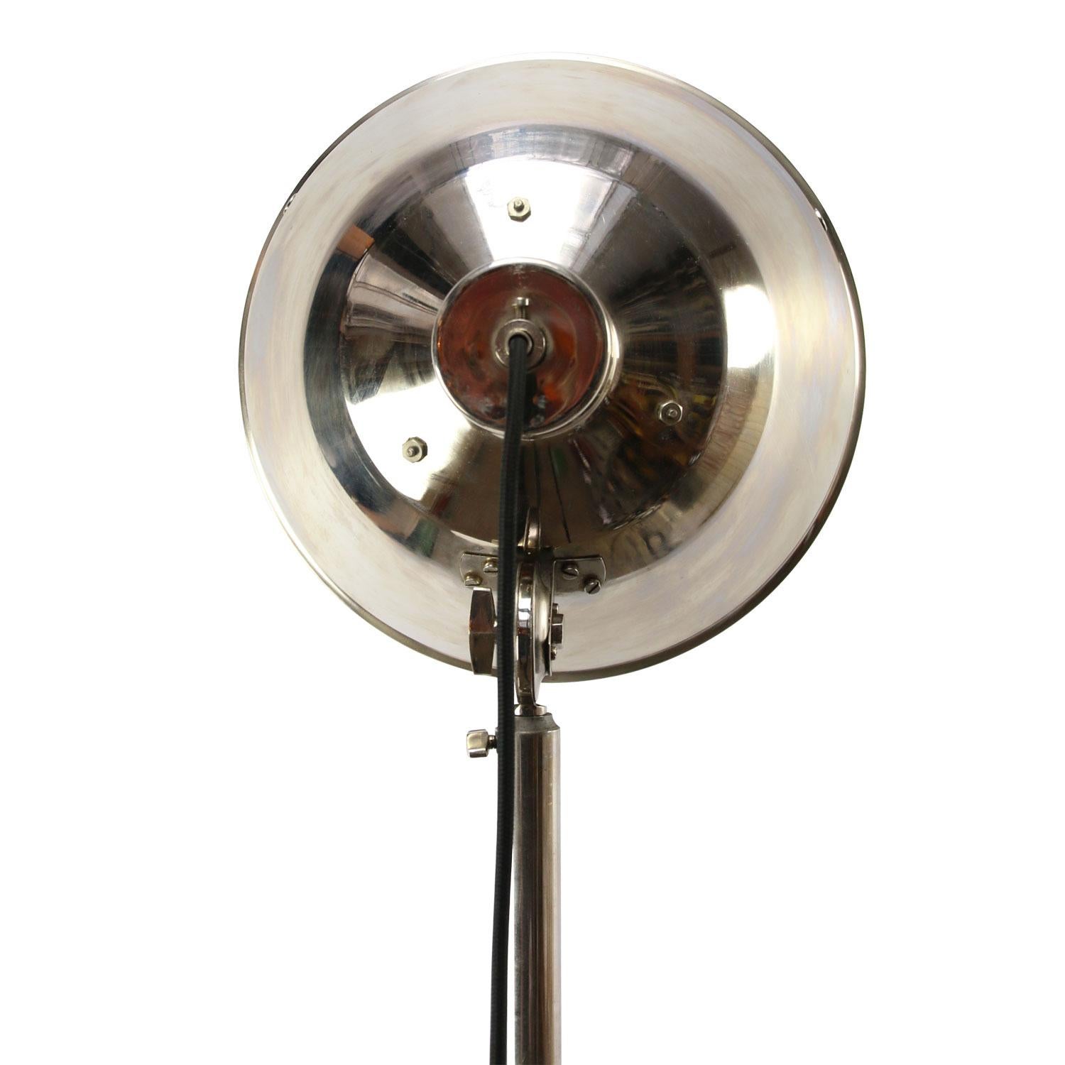 Silver Metal Vintage Industrial Medical Surgery Scone Wall Light In Good Condition For Sale In Amsterdam, NL