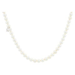 Mikimoto-Perlenstrang aus Silber, 4–5 mm