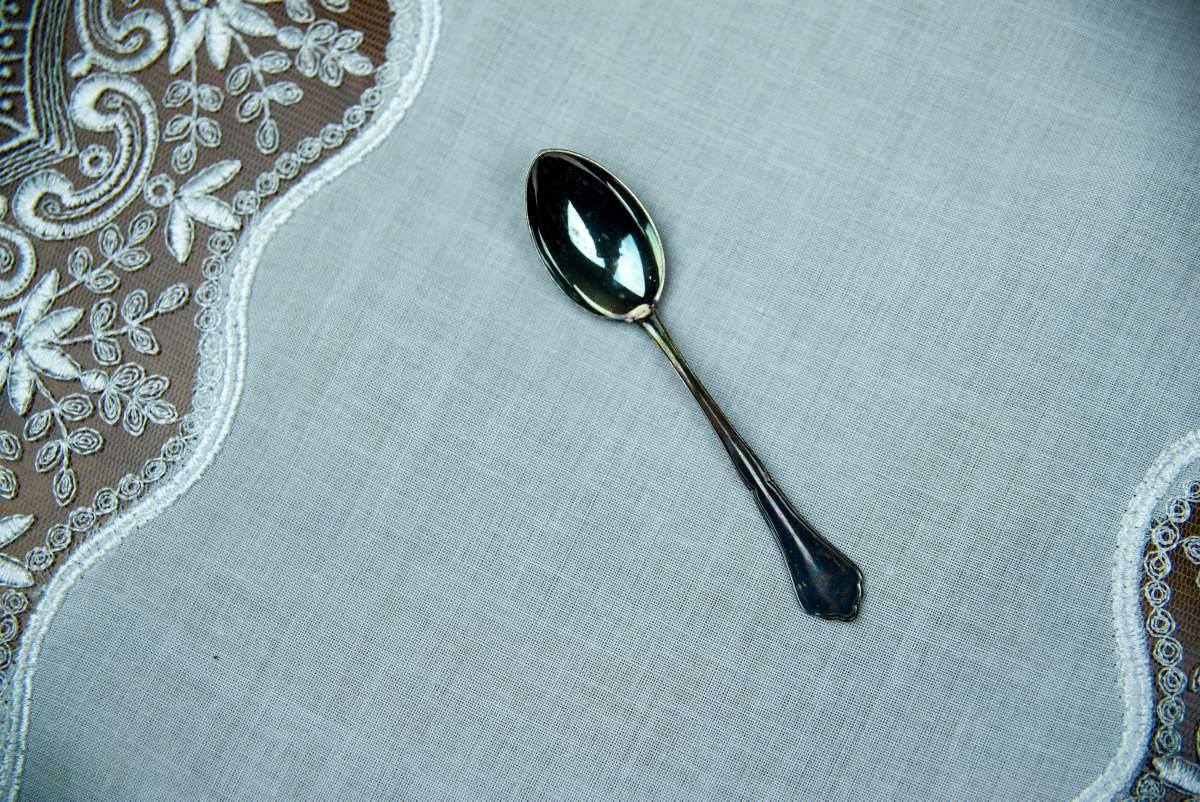 Silver Mocha Teaspoons, 12 Pieces, Year 1948 For Sale 3