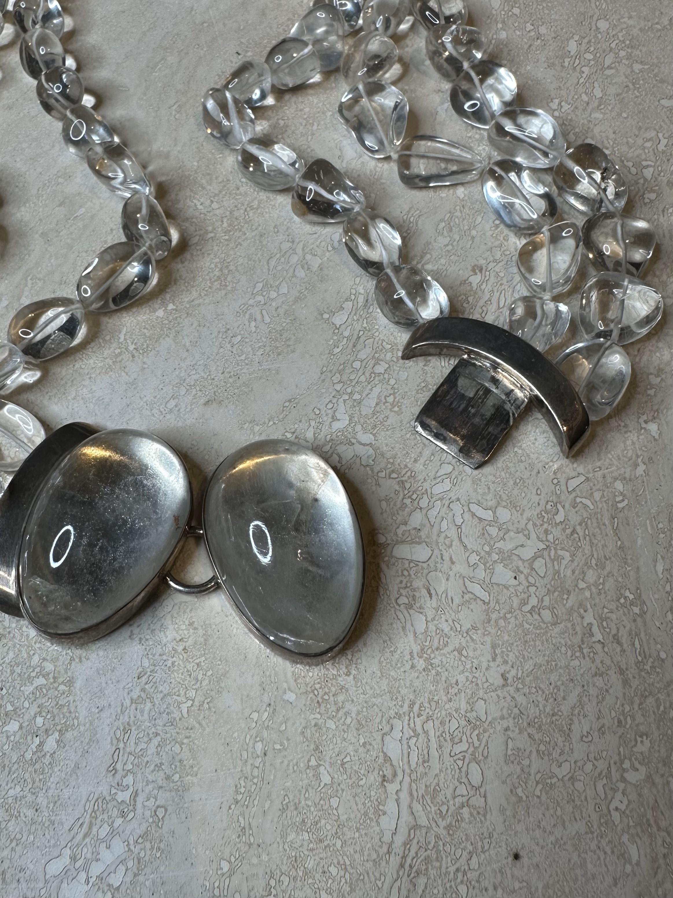Cabochon Collana in argento con pietra di luna e vetro con perline a più fili in vendita
