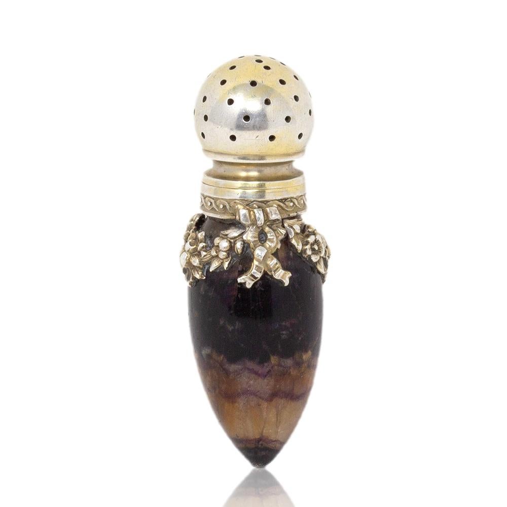 Argent Vinaigrette en argent montée sur I John Johns, poinçonnée en Allemagne, Circa 1890 en vente