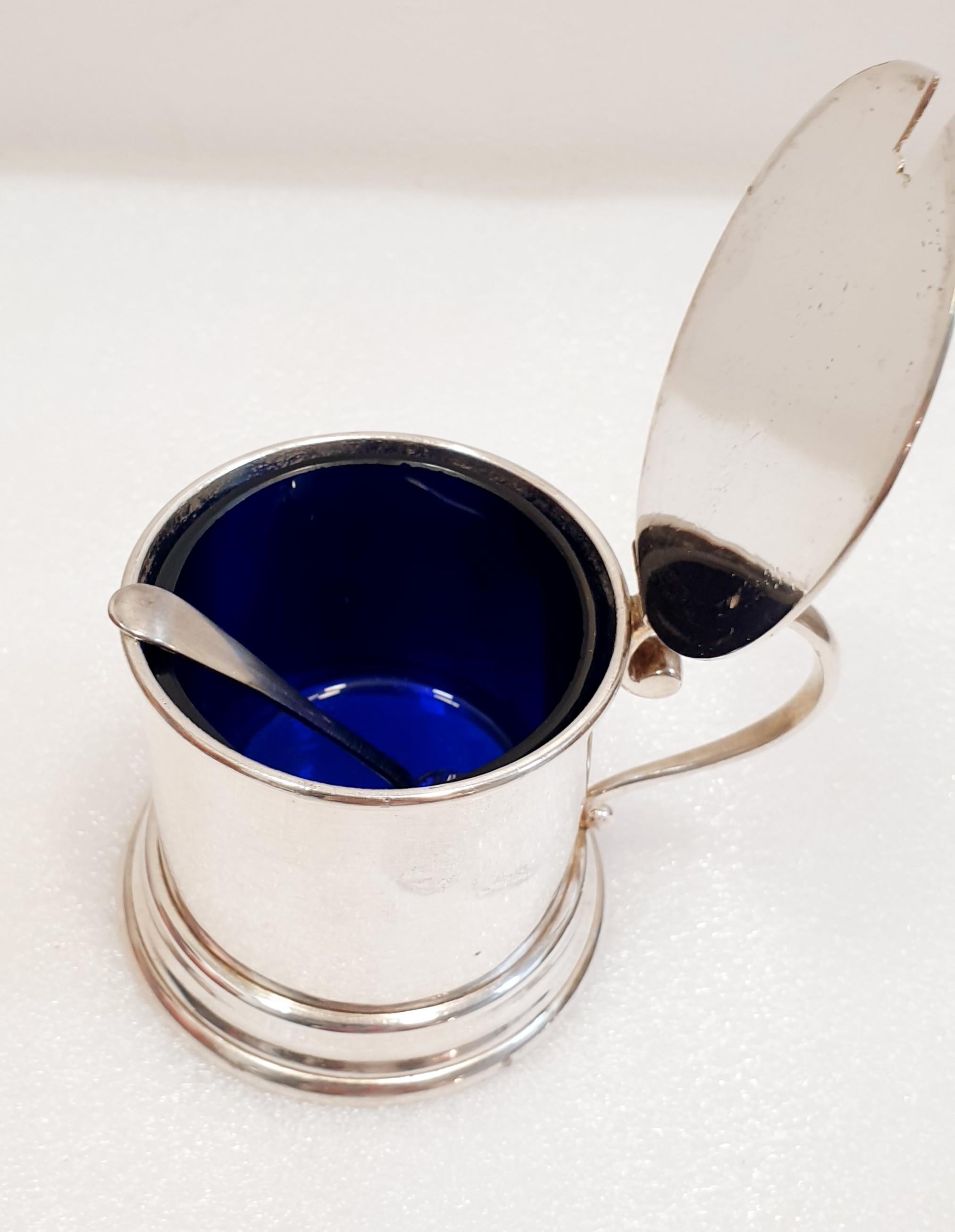 Tarro de mostaza de plata / Tarro sazonador antiguo de plata de ley Romántico en venta