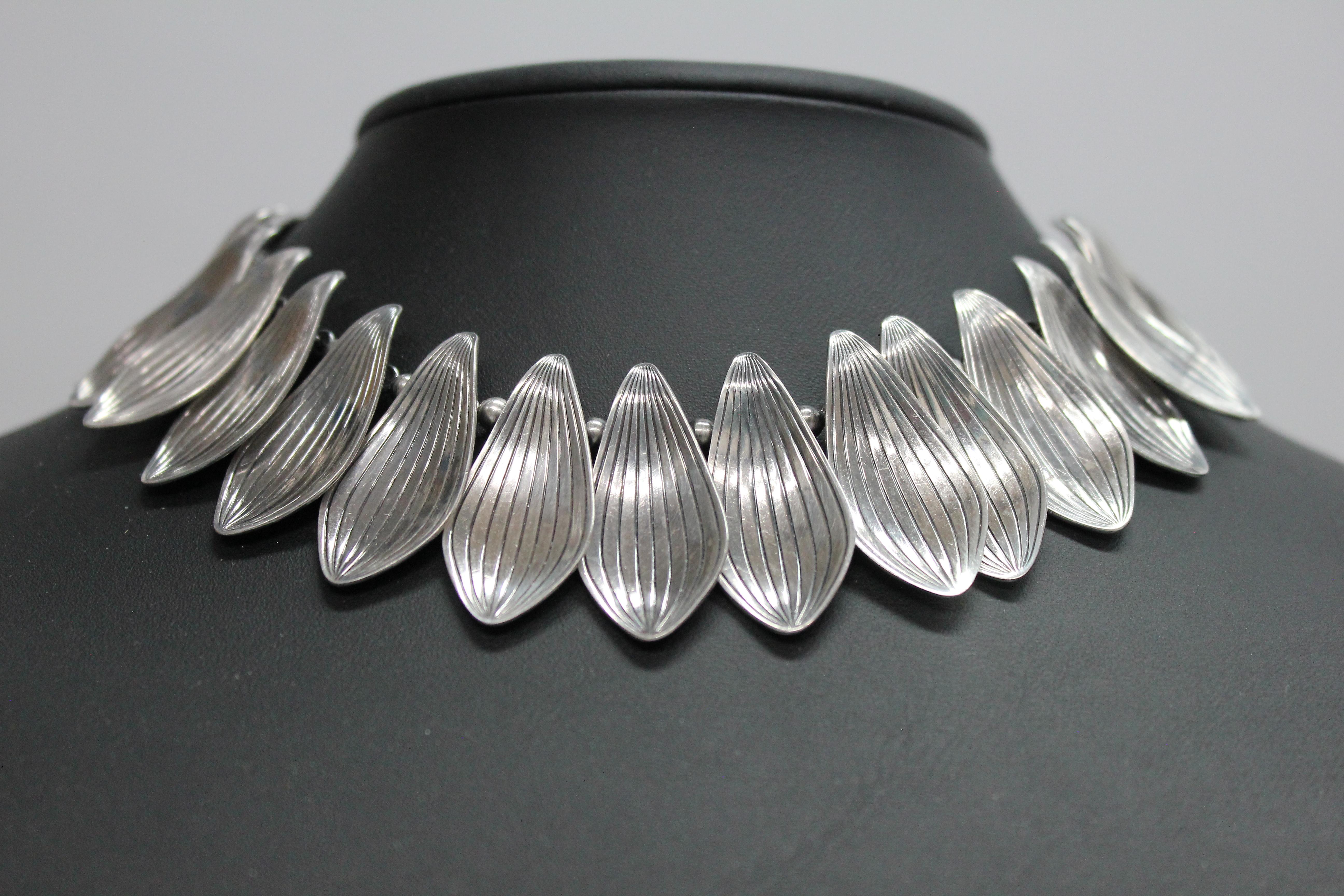 Silver Necklace by Michelsen, Sterling Silver, Denmark, 1950s For Sale 5