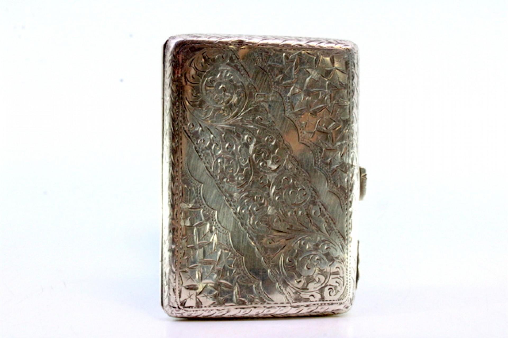 European Silver notepad with floral reliefs, pen and leaves For Sale