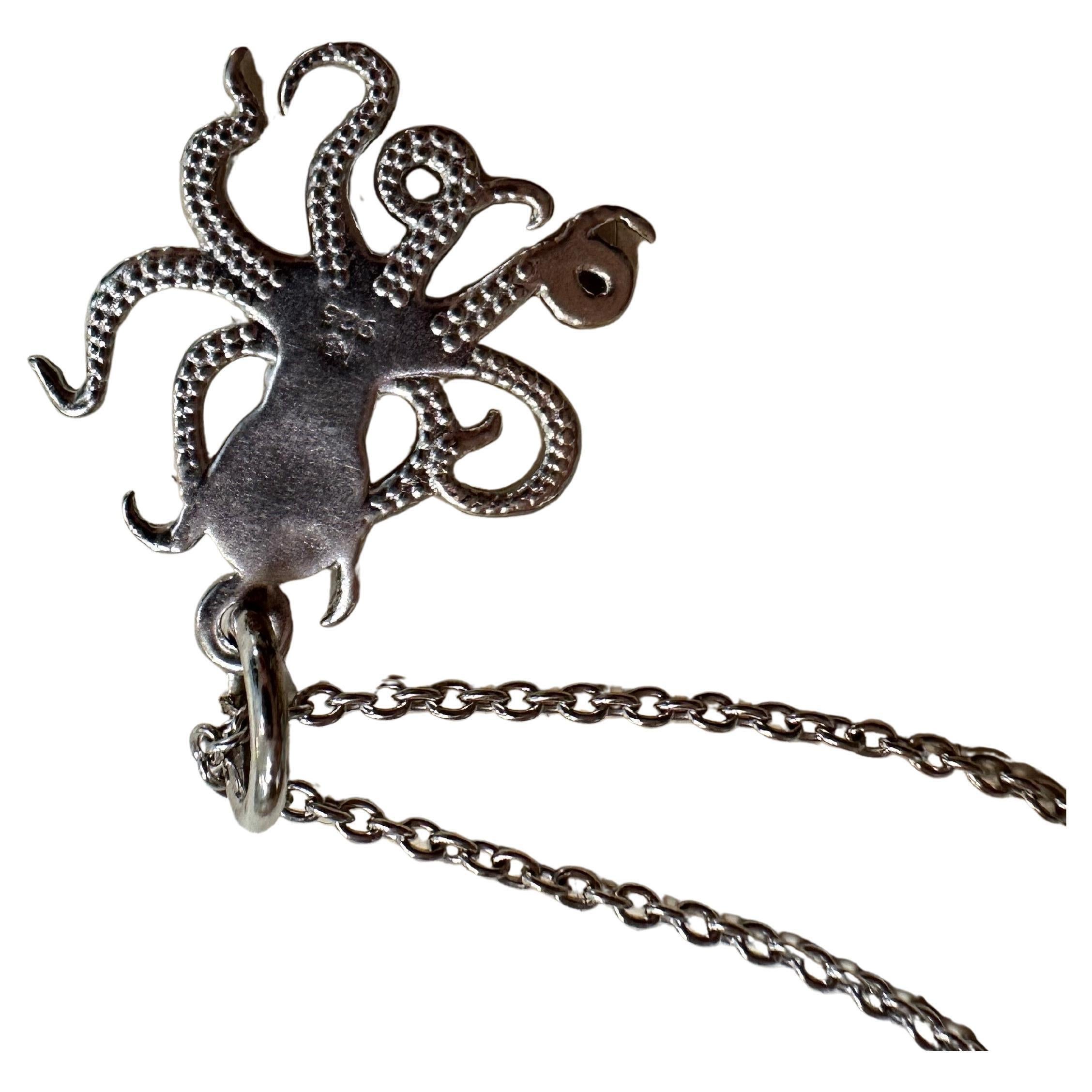 Silver octopus in 925 silver, 18 inches long chain. Comes with certificate and nice packaging. Lovely octopus with a good size!

WHAT YOU GET AT STAMPAR JEWELERS:
Stampar Jewelers, located in the heart of Jupiter, Florida, is a custom jewelry store
