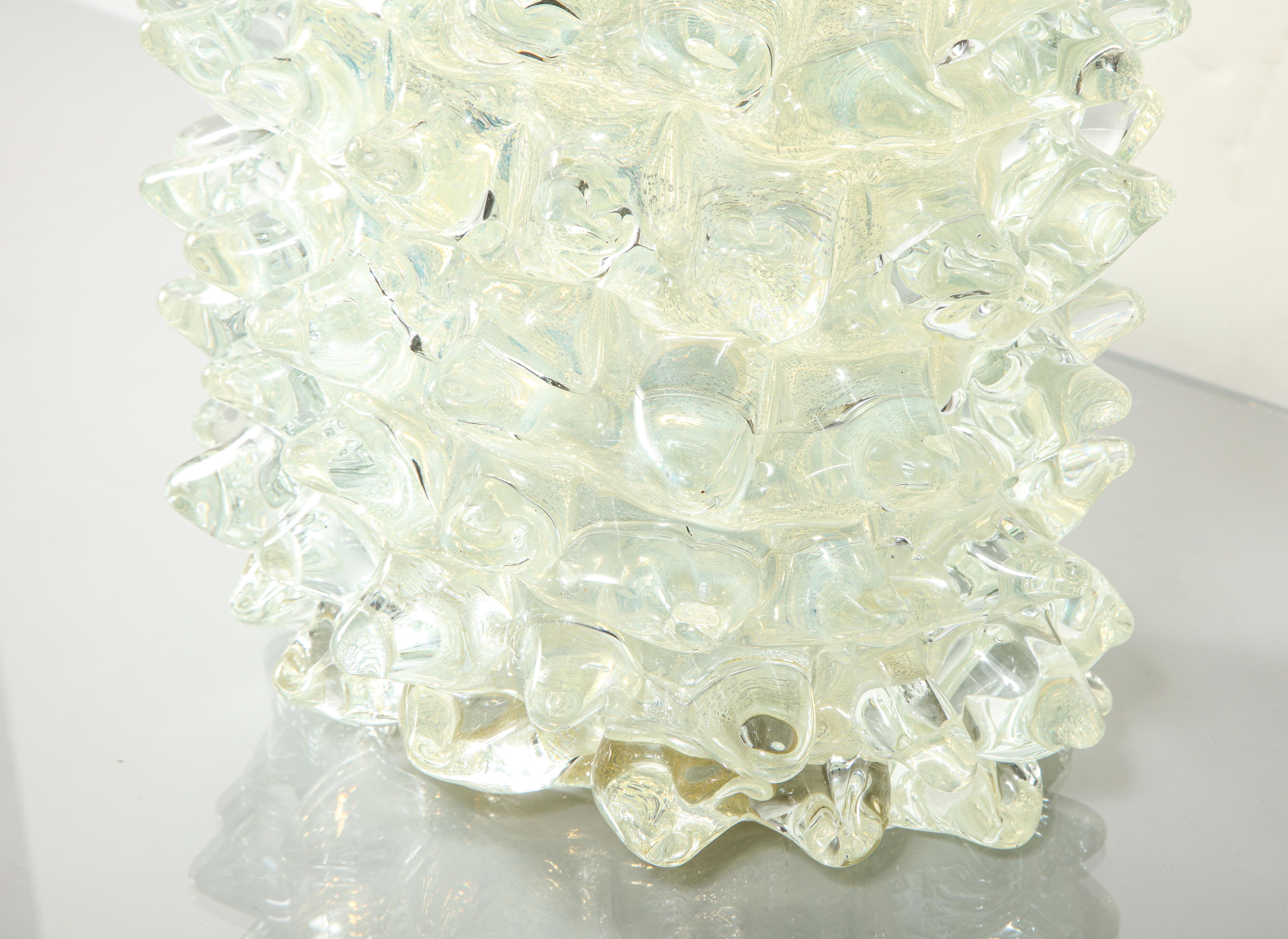 Opalisierendes Murano-Silber-Vase „Rostrate“ (Moderne) im Angebot
