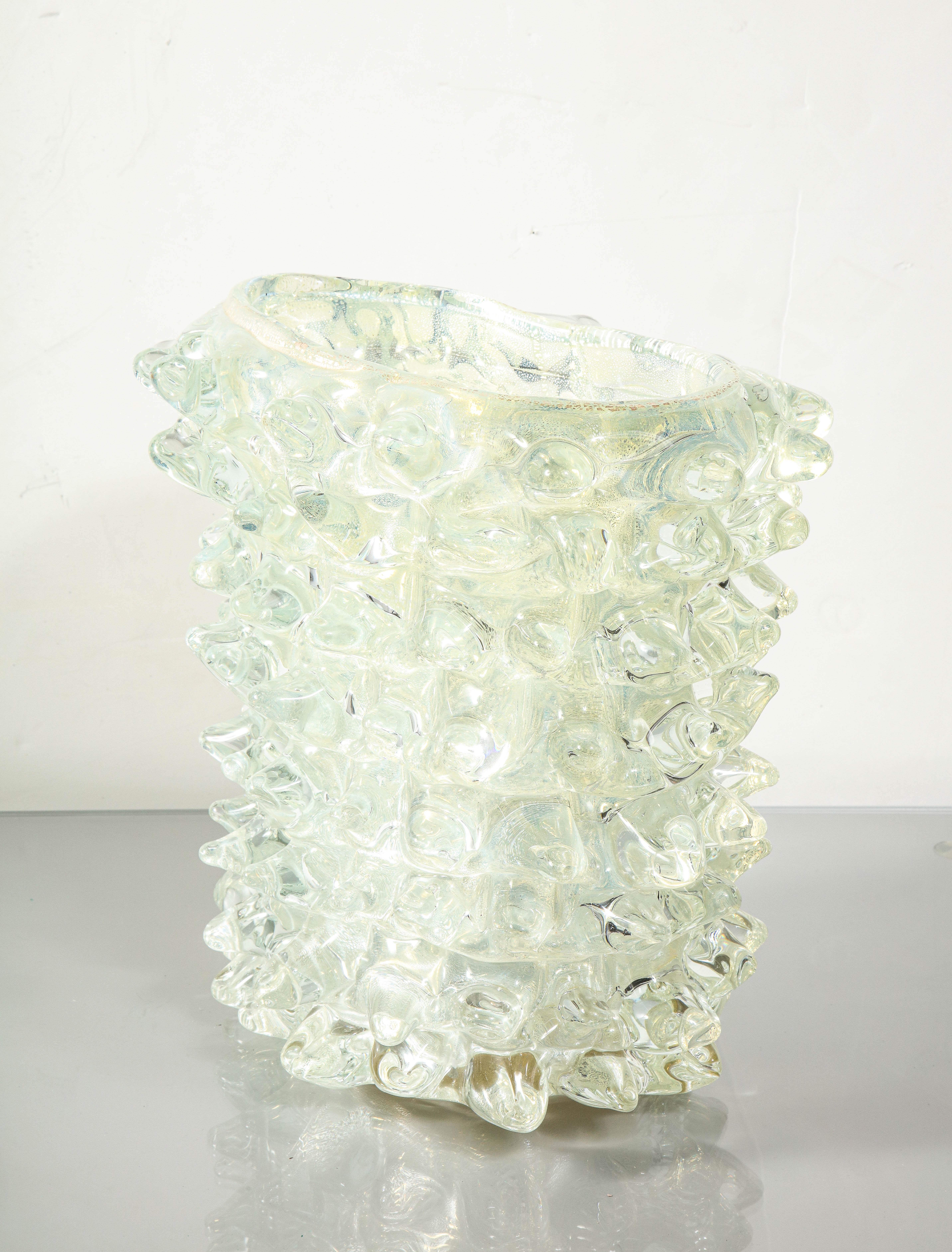 Opalisierendes Murano-Silber-Vase „Rostrate“ (Muranoglas) im Angebot