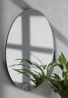 Orbis Specchio rotondo minimalista senza cornice con effetto fluttuante, regolare