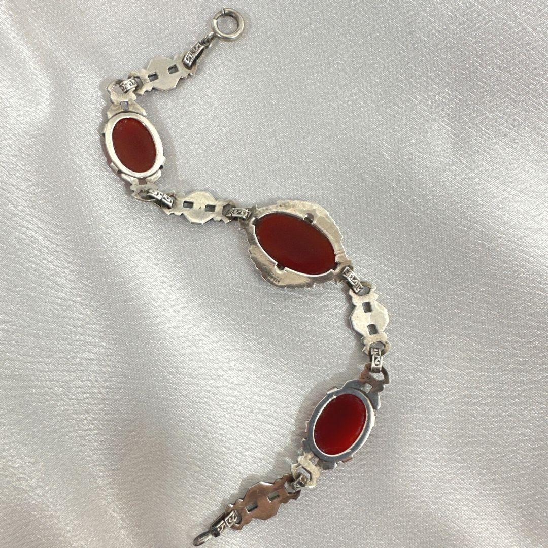 Women's or Men's Silver & Oval Carnelian Agate Vintage Link Bracelet For Sale