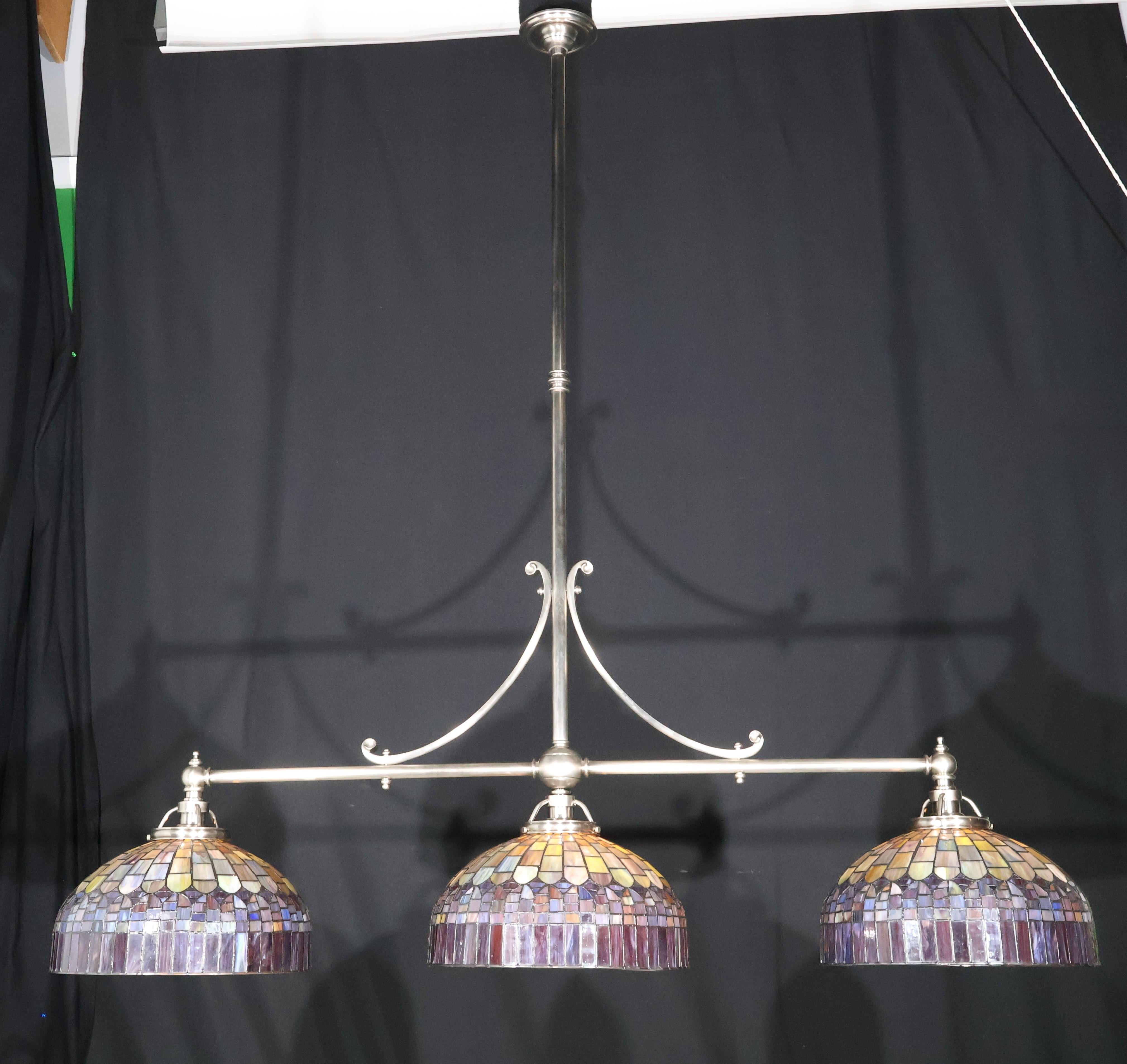 Lampada da biliardo a 3 luci in argento e bronzo in vendita 6