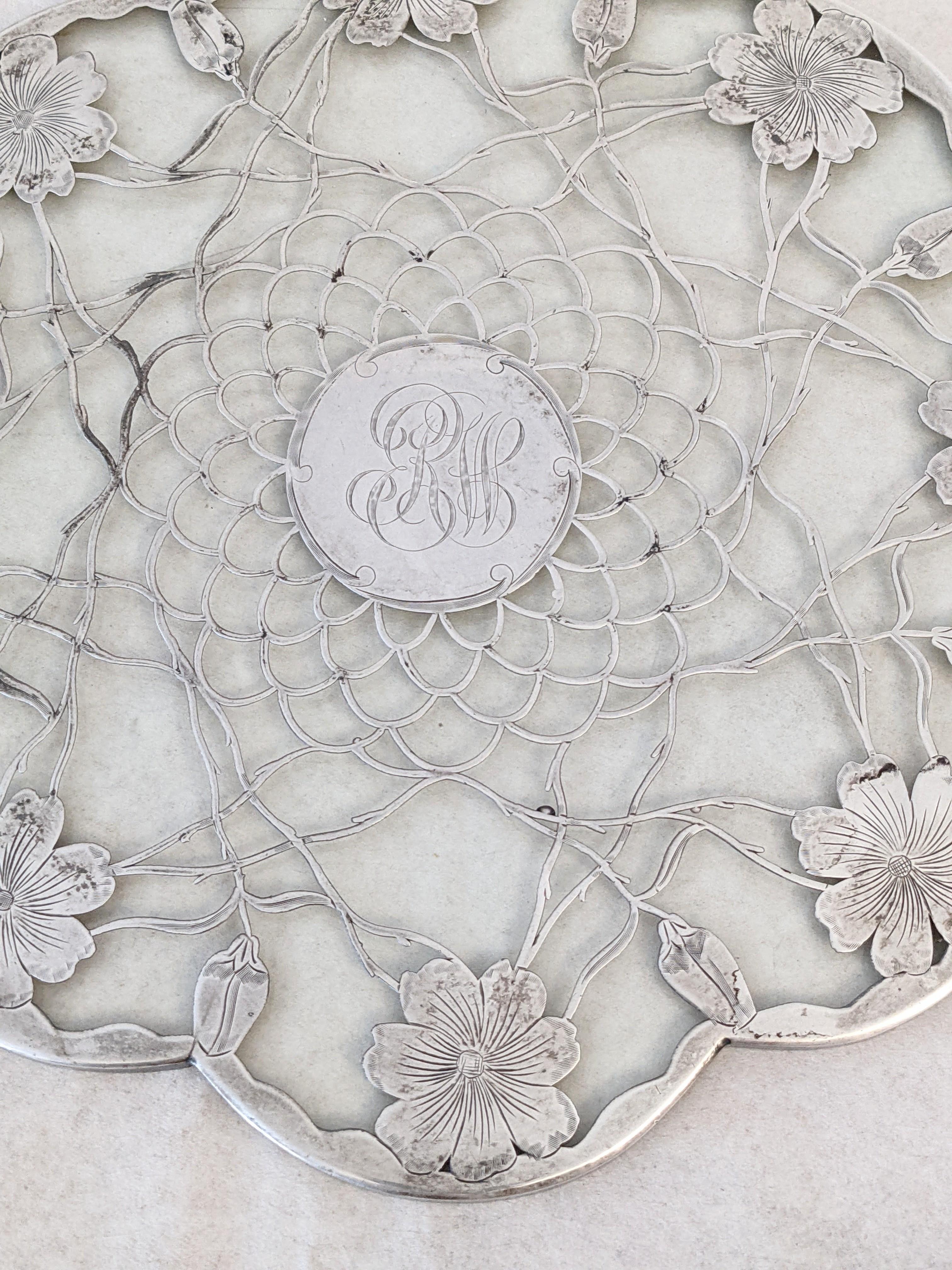 Silver Overlay Art Nouveau Trivet In Excellent Condition For Sale In Riverdale, NY