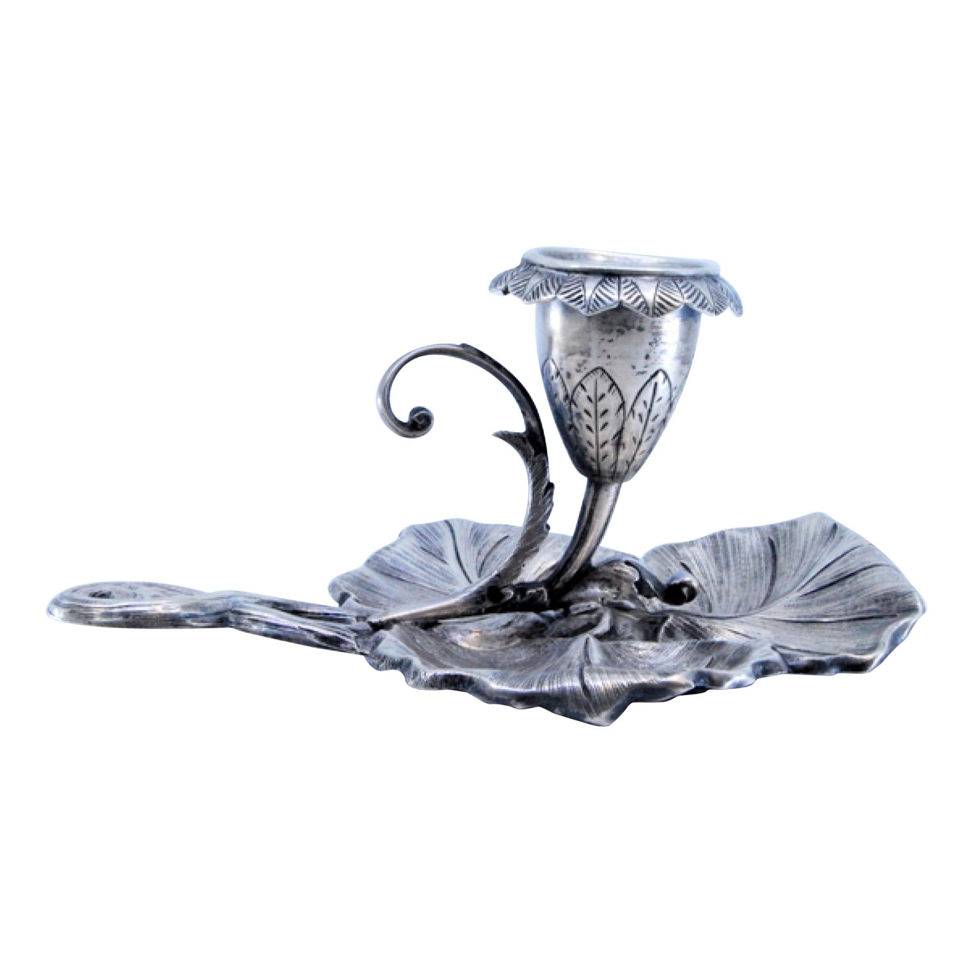 Silver paddle in the shape of a leaf with reliefs