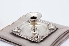 Silver paddle with a square base and heart-shaped cards