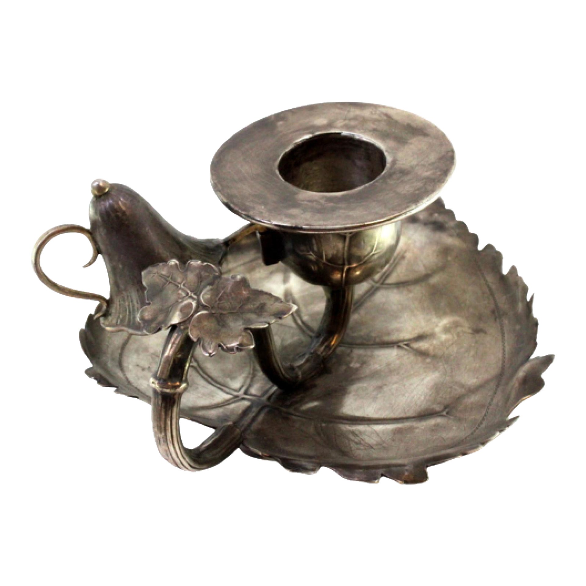 Silver paddle with reliefs, flame arrester, and leaf-shaped cutout base