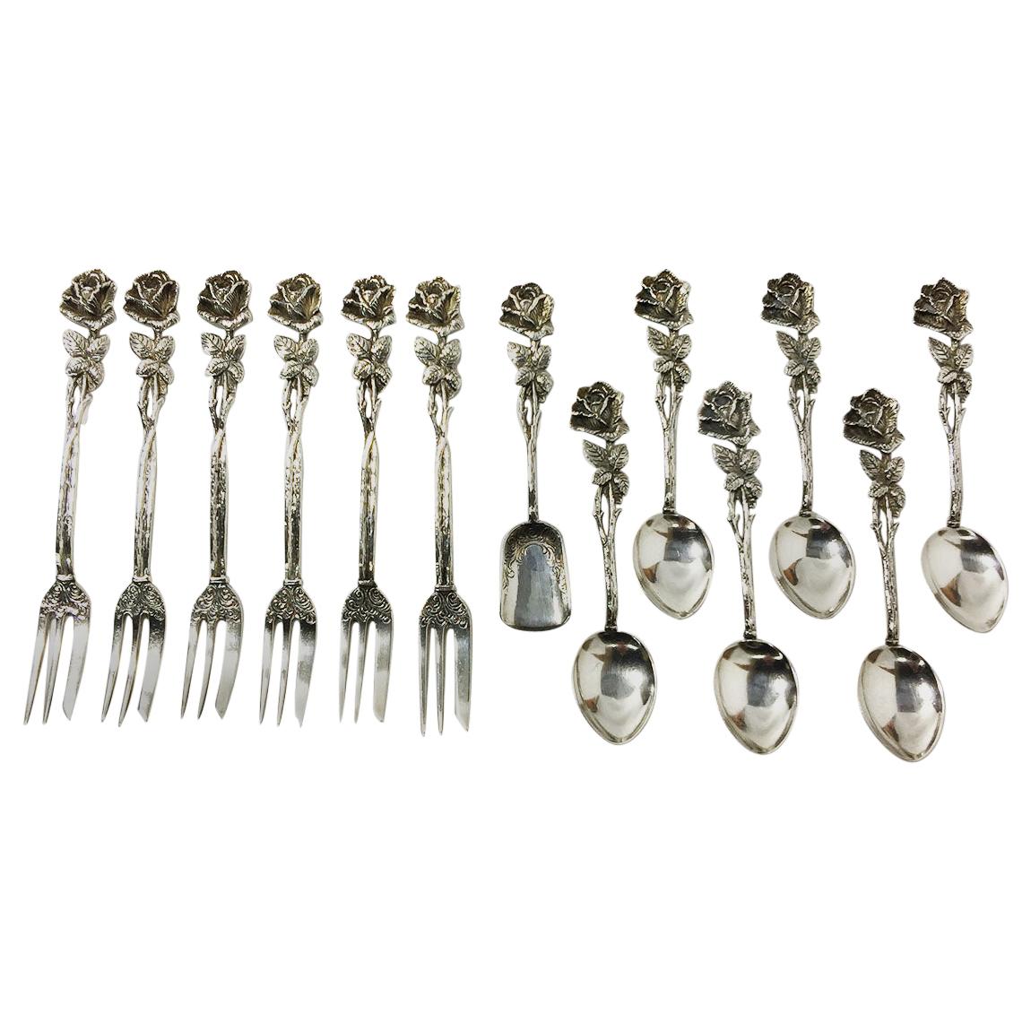 Silberne Silber-Tortengabeln, Teelöffel und eine Zuckerschaufel von Christoph Widmann, Deutschland