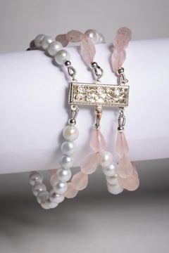 Armband aus Silberperlen und Rosenquarz mit Perlen und Perlen