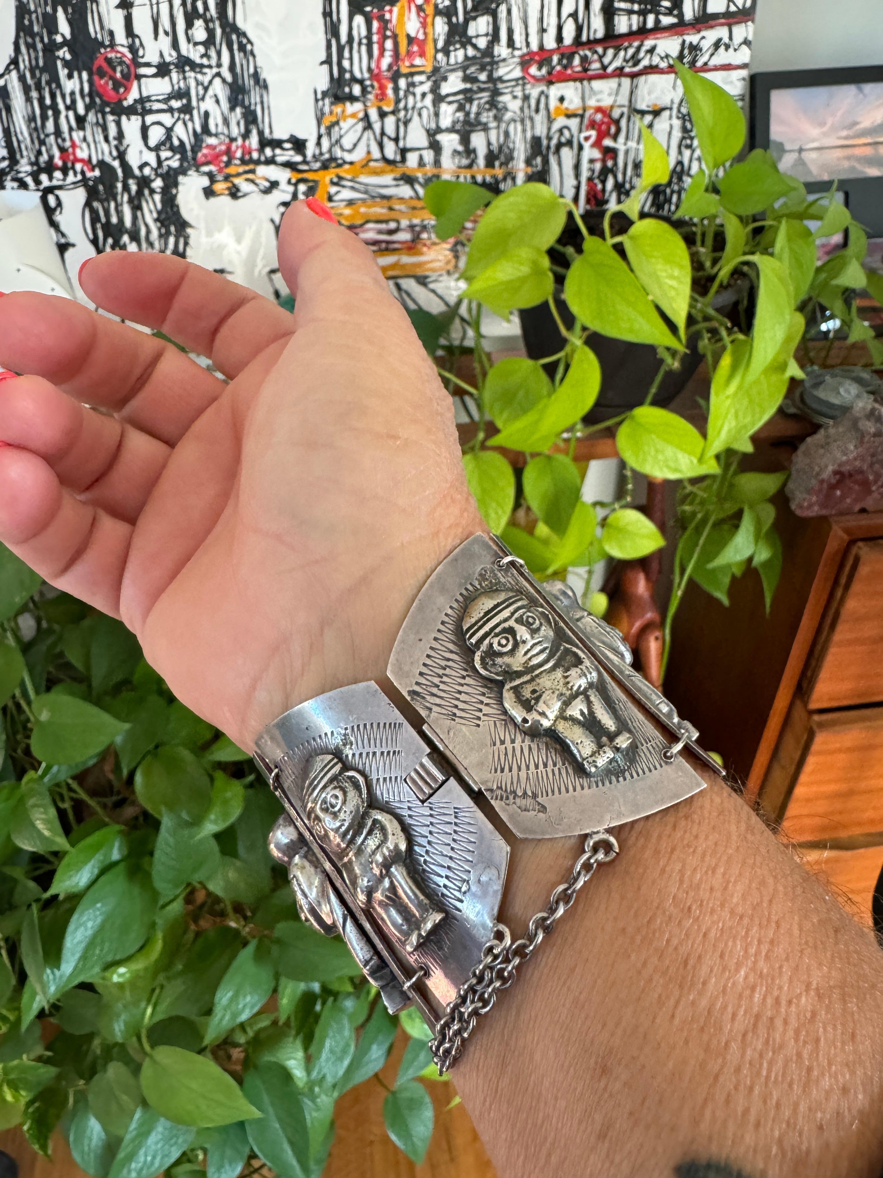 Donna Bracciale d'argento con pannello peruviano 3-D Racconta storie 900 in vendita