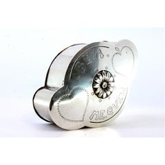 Silver pin box with flower and heart reliefs, “WANT ME BEM”