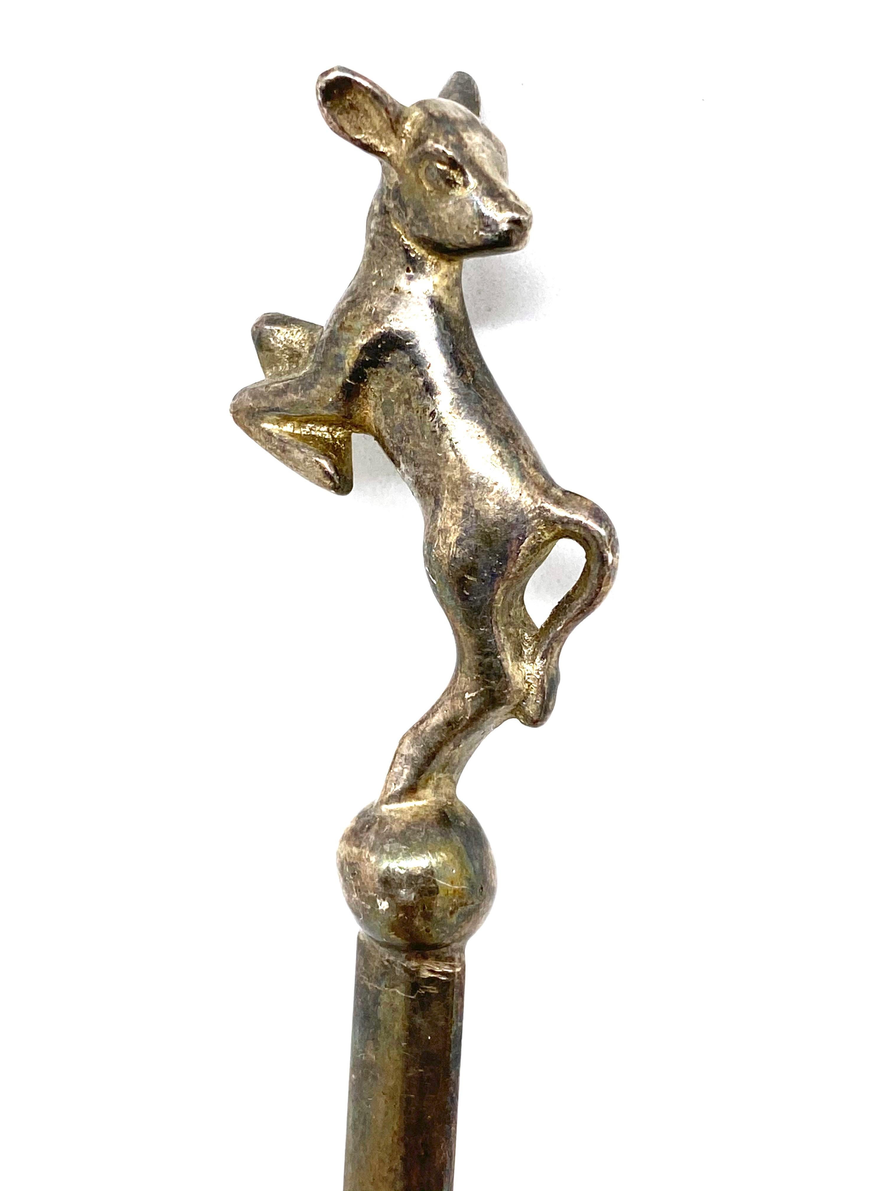 Mid-Century Modern Ouvre-lettres en argent Bambi Roe Deer Fawn Vintage:: Autriche en vente