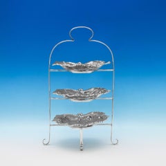 Art Nouveau 'Leaf dish' Silver Plated Cake Stand by Walker & Hall Circa 1910