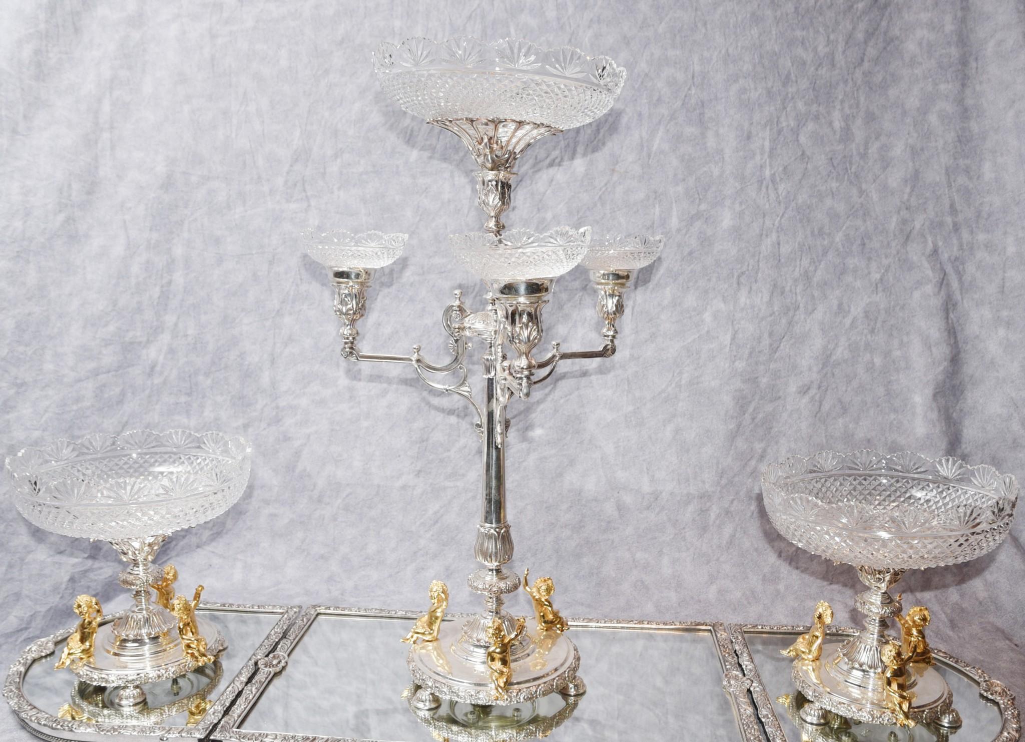 Silver Plate Centrepiece Epergne, Sheffield Glass Tray Cherub Dish For Sale 1