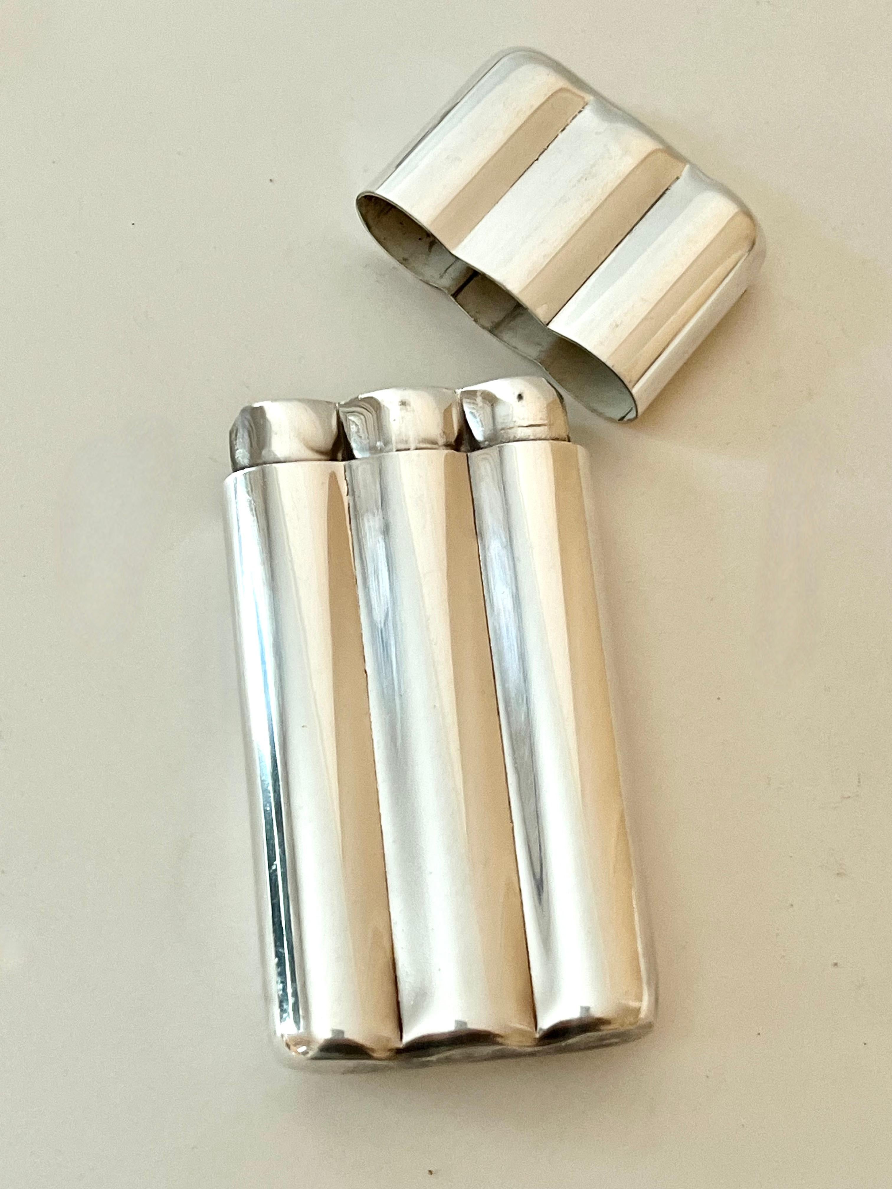 Silver Plate Cigar Holder with Removable Lid For Sale 3