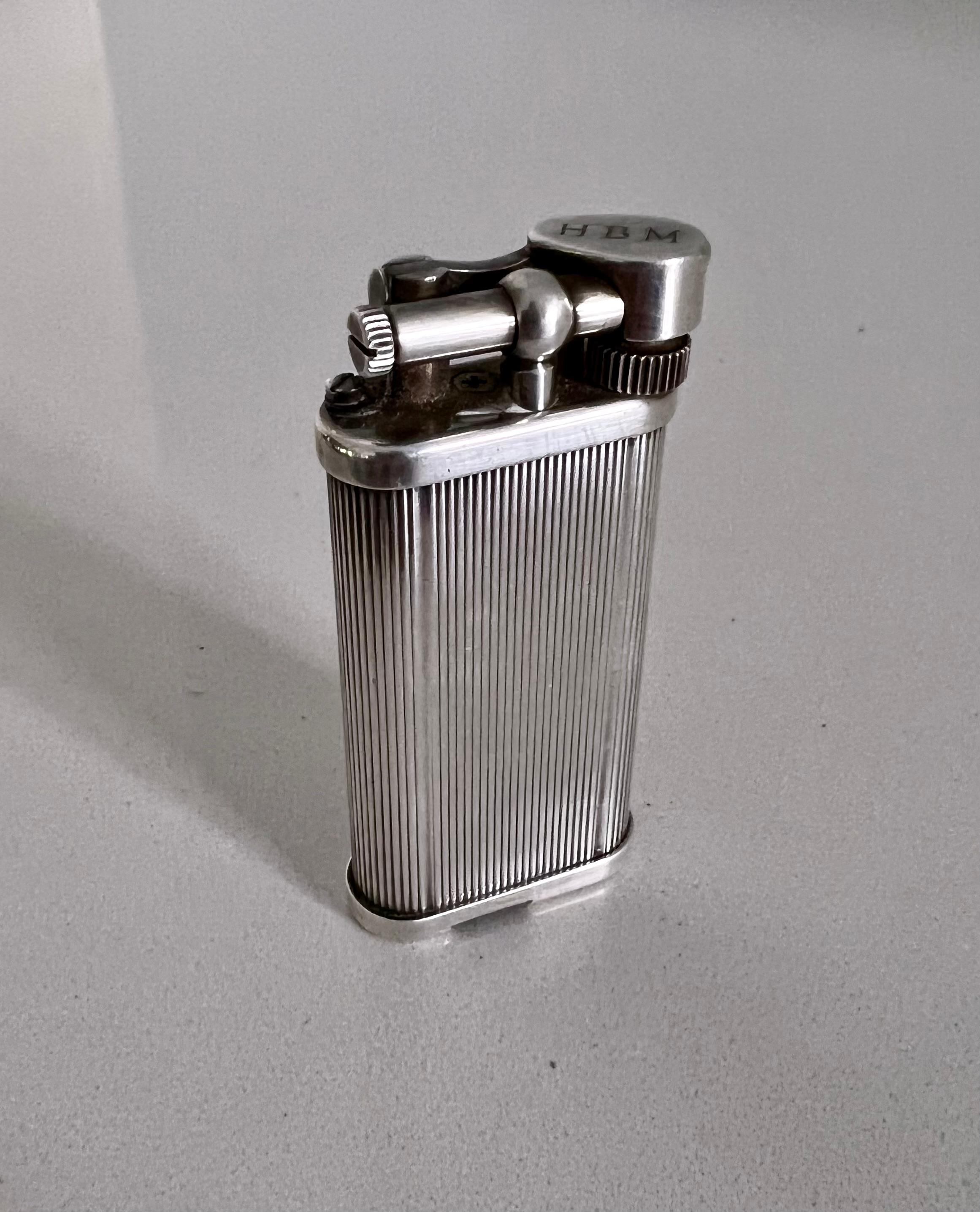 Silver Plate Classic Dunhill Lighter as Used by James Bond In Good Condition In Los Angeles, CA