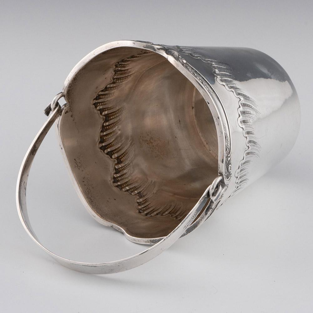 Shaker da cocktail e secchiello per il ghiaccio in argento Delheid c1935 in vendita 5