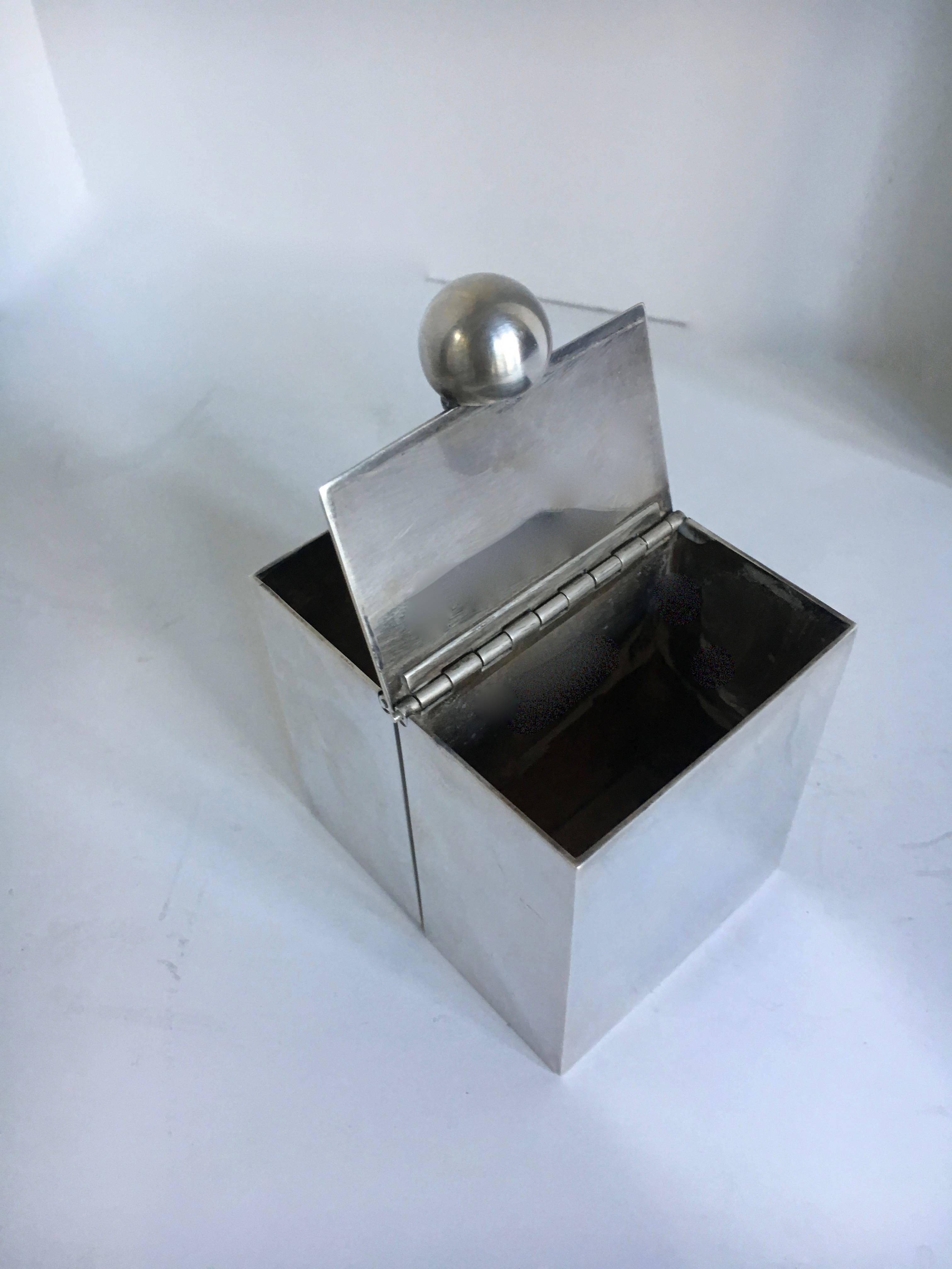 Silver Plate Dual Purpose Collapsible Box In Good Condition In Los Angeles, CA
