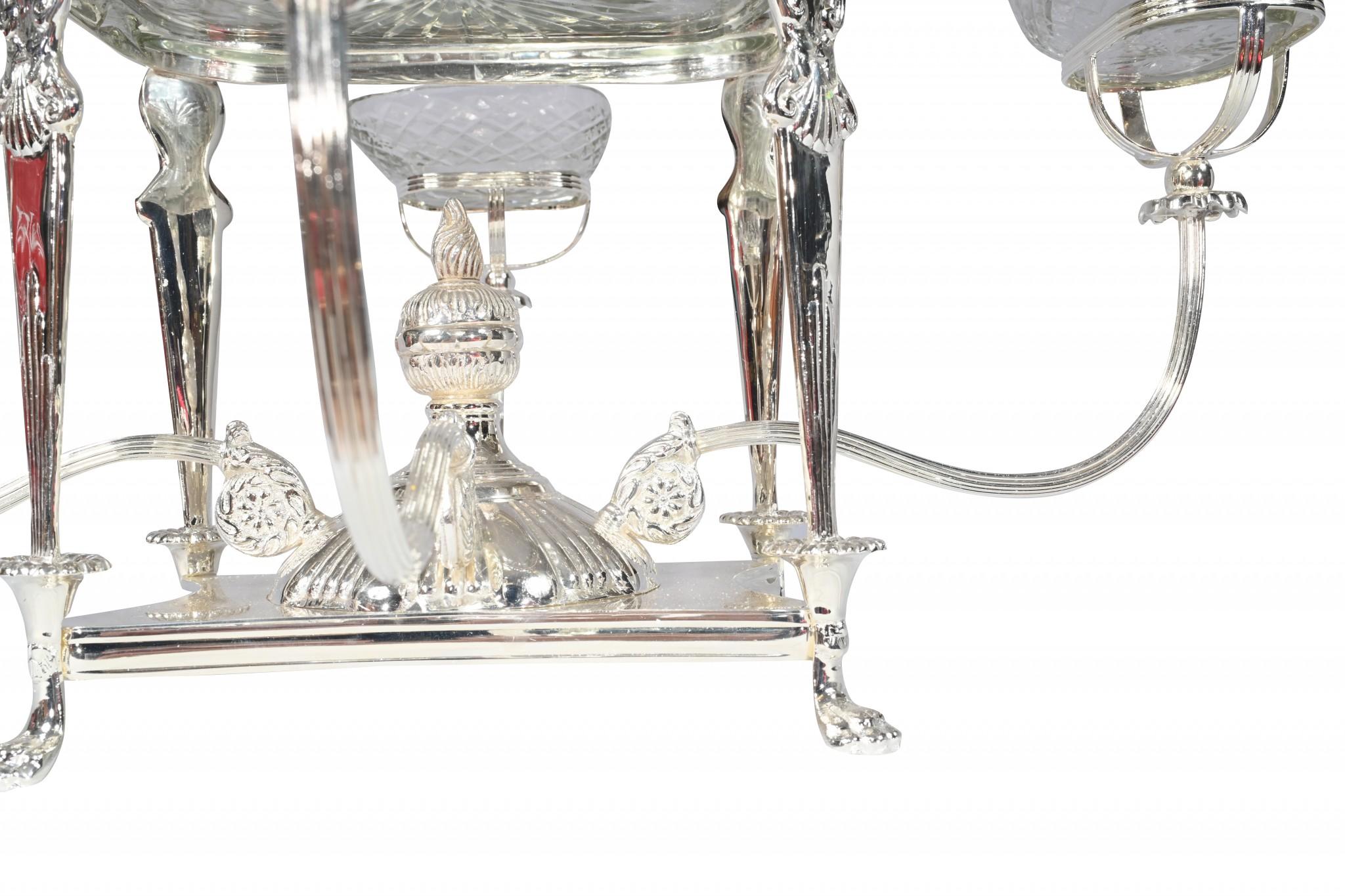 Silberne Epergne Tafelaufsätze Glasschale Servierschüssel im Angebot 4